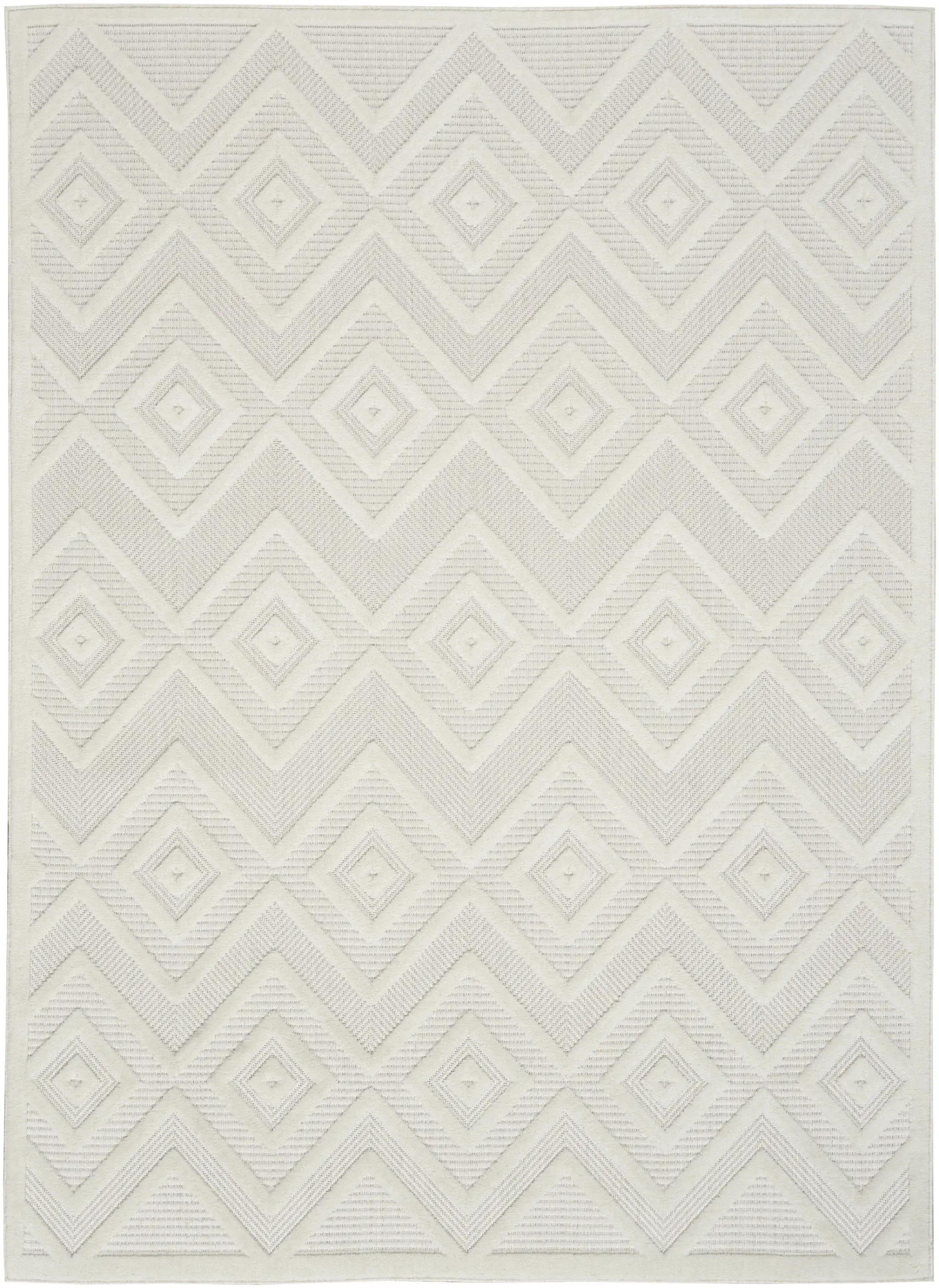 5' X 7' Ivory And White Argyle Indoor Outdoor Area Rug