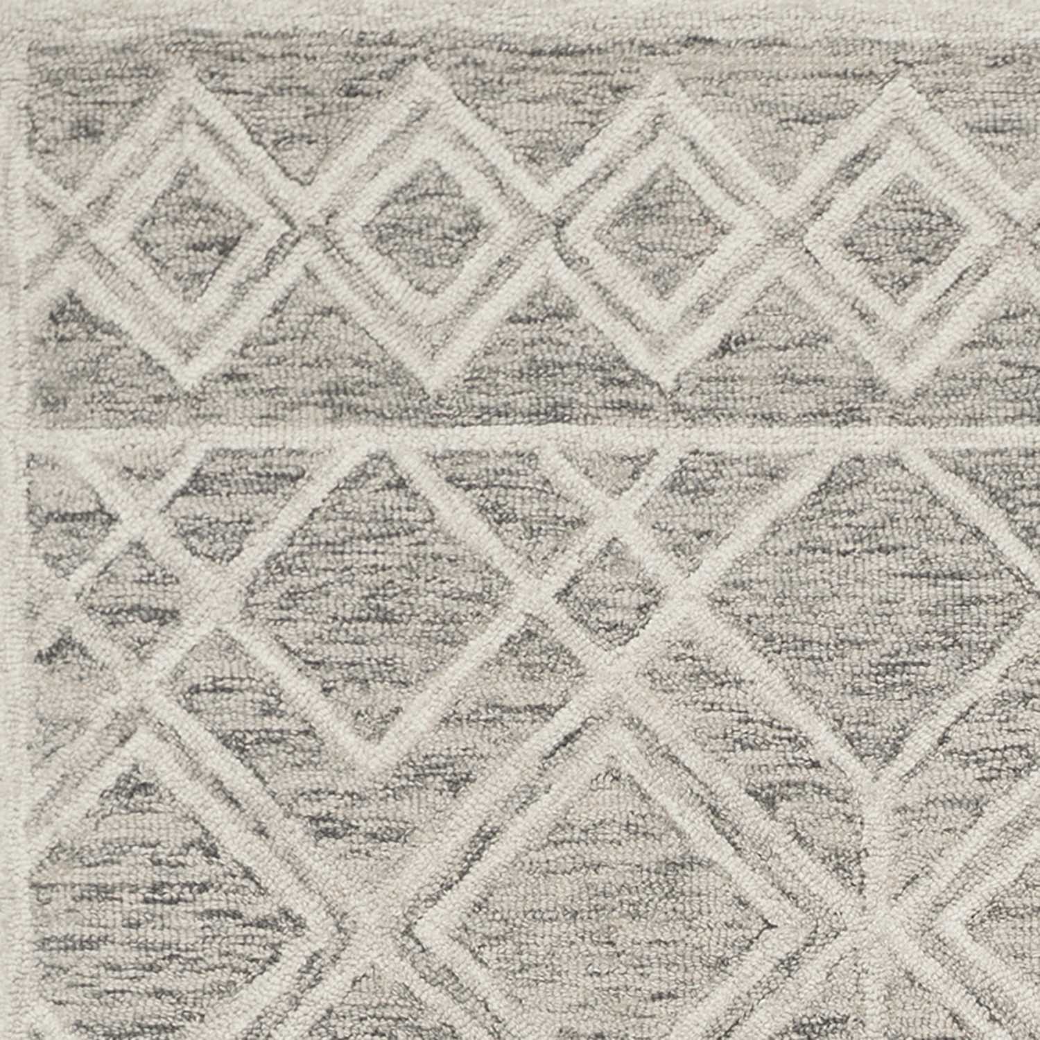 5' X 7' Sand Geometric Diamond Wool Indoor Area Rug - Image 2