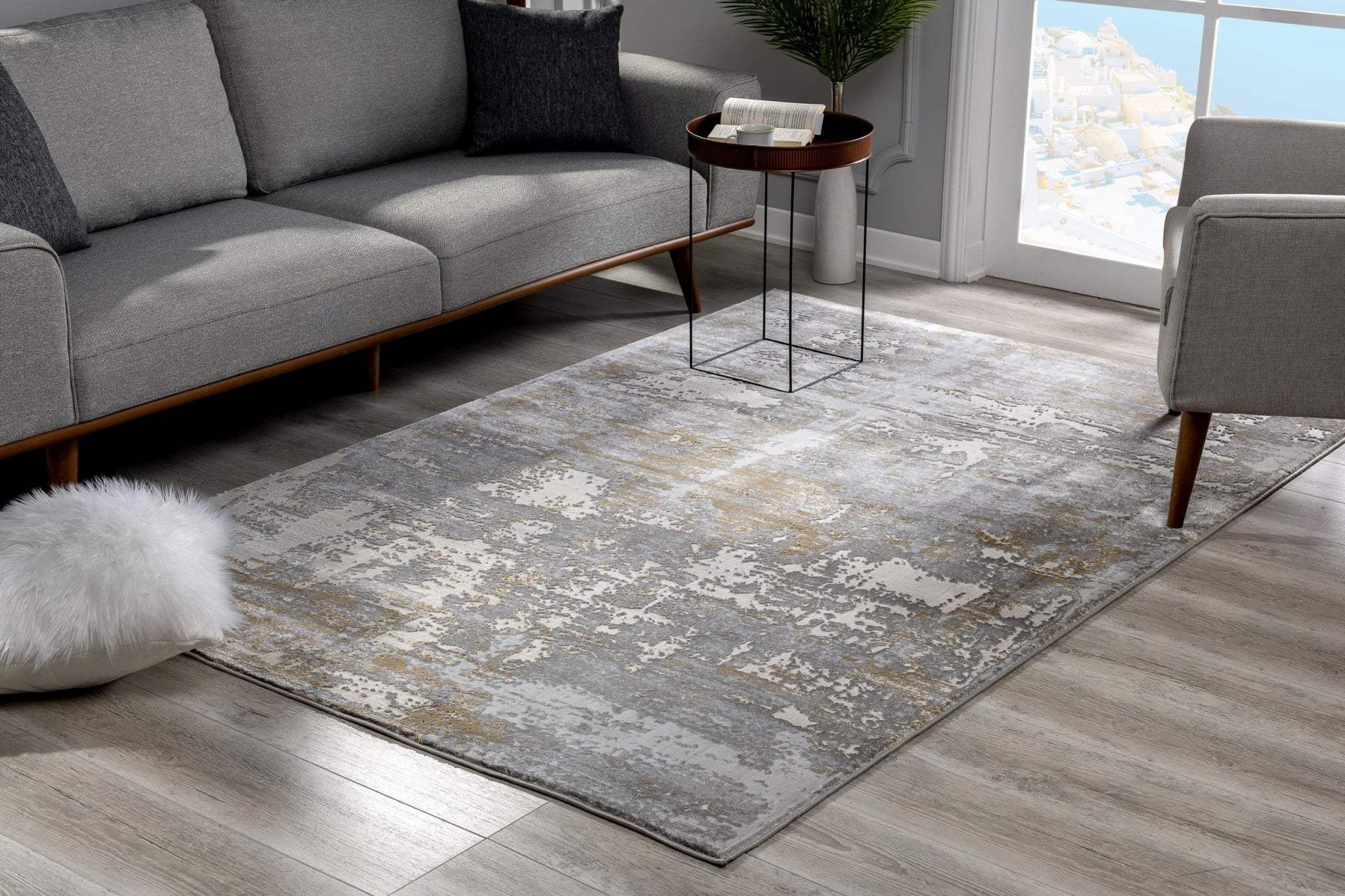 5' X 8' Beige And Gray Distressed Area Rug - Image 6