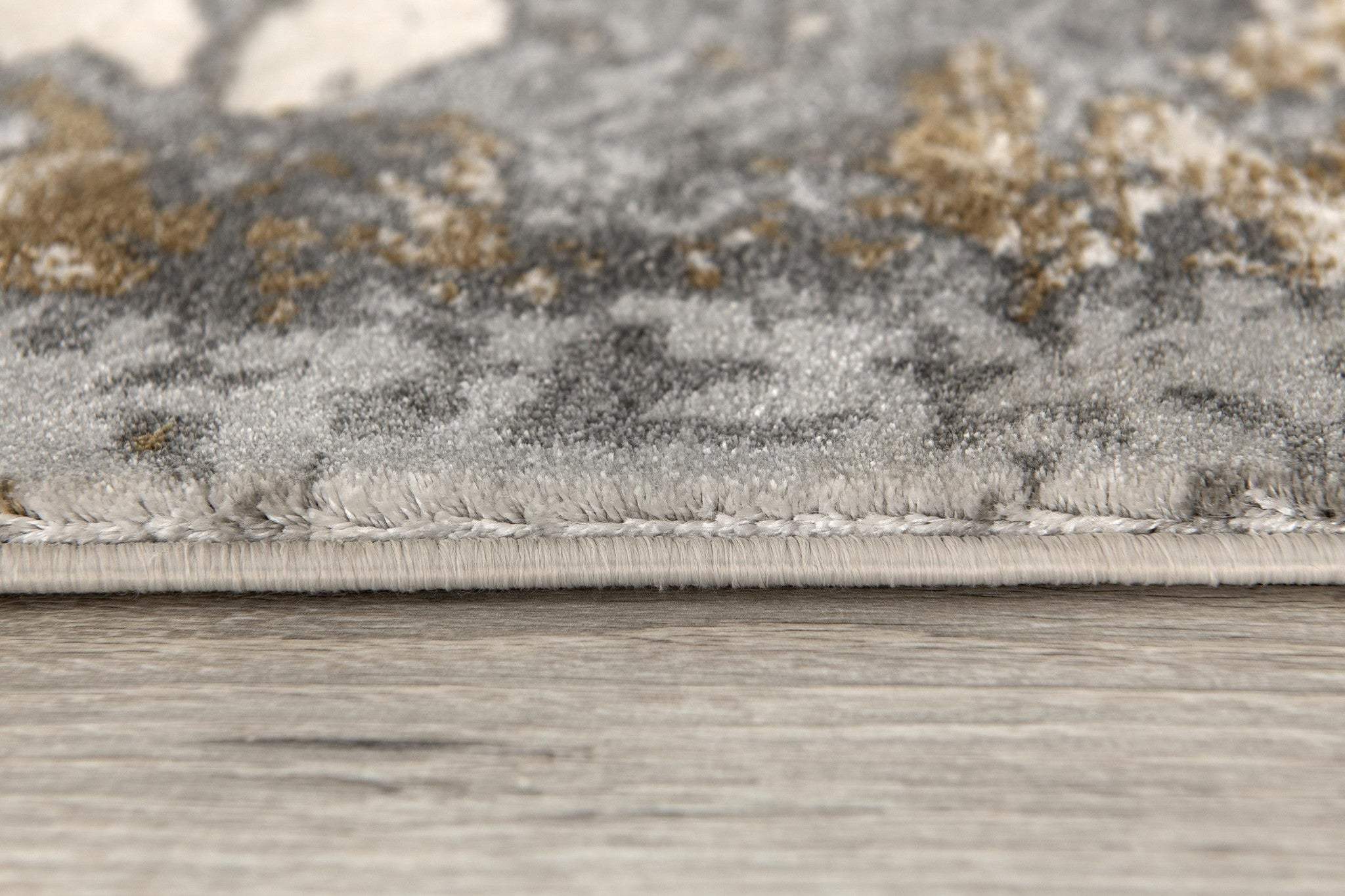 5' X 8' Beige And Gray Distressed Area Rug - Image 9