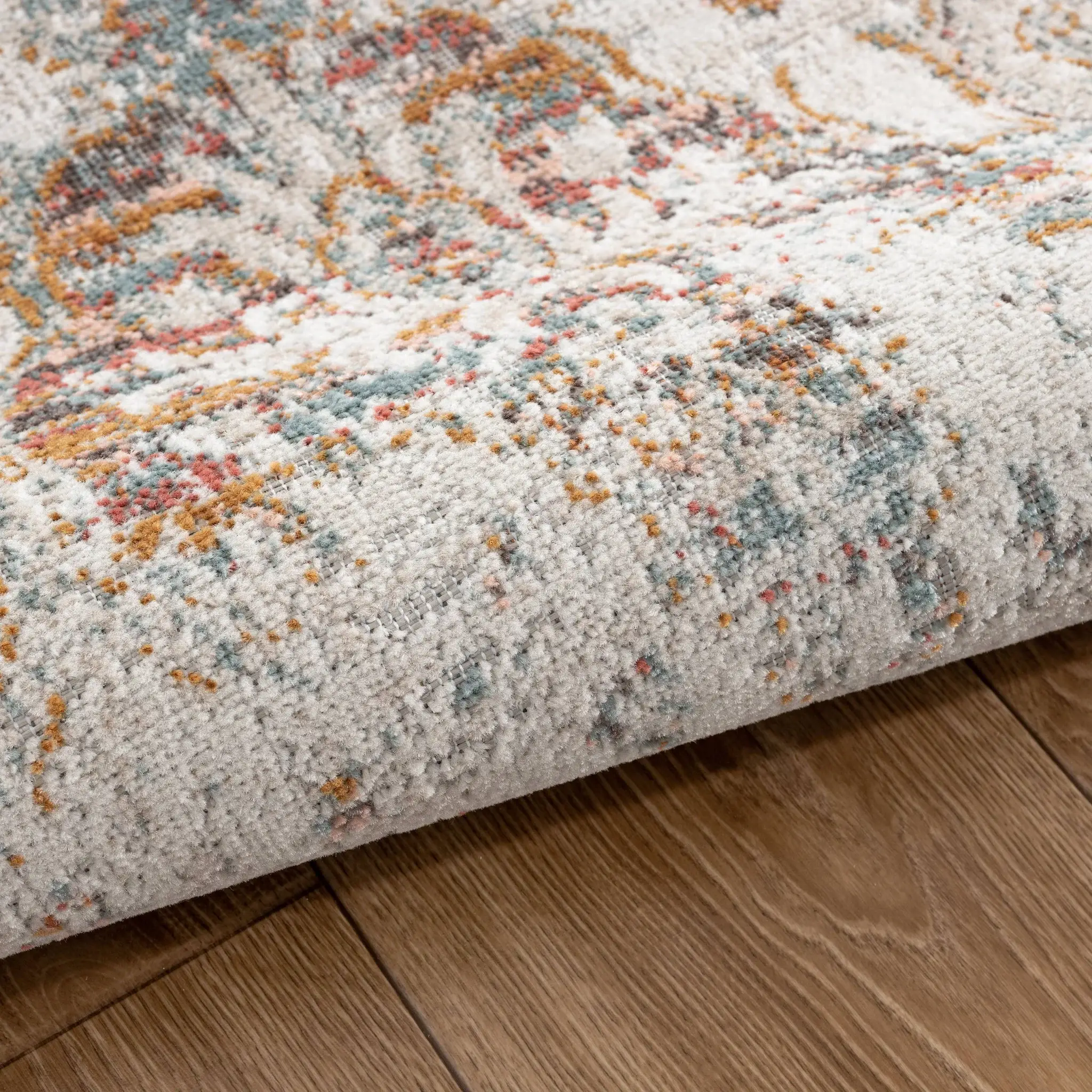 5' X 8' Beige Damask Stain Resistant Indoor Outdoor Area Rug - Image 5