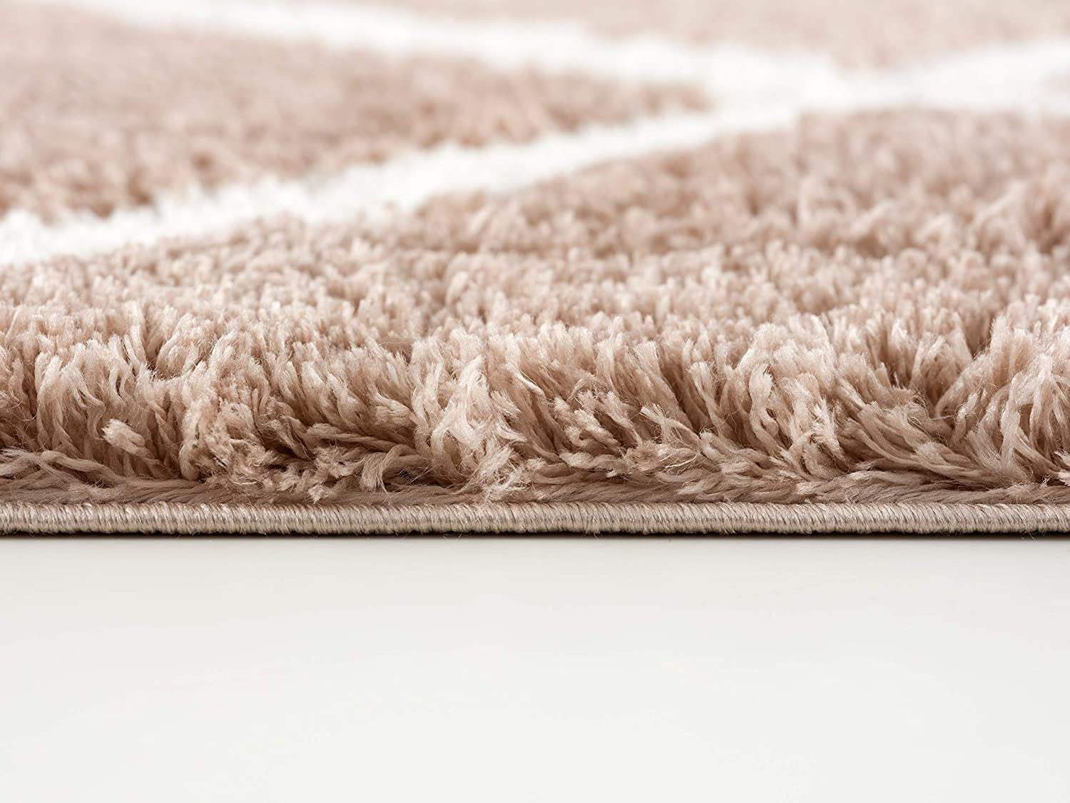 5' X 8' Beige Geometric Area Rug - Image 4