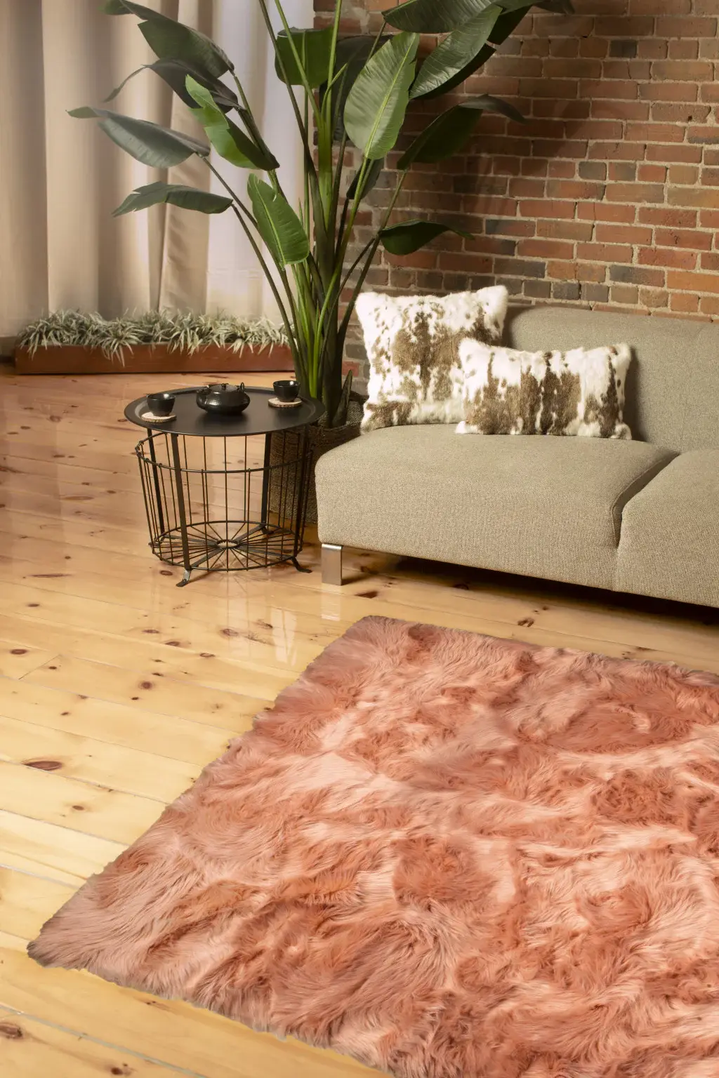 5' X 8' Dusty Rose Faux Fur Non Skid Area Rug - Image 2