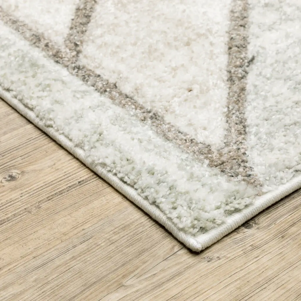 5' X 8' Gray And Ivory Geometric Power Loom Area Rug - Image 4