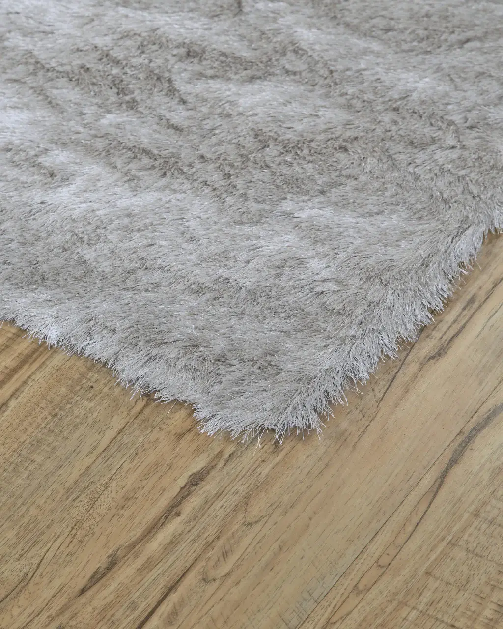 5' X 8' Gray And Silver Shag Handmade Area Rug - Image 4