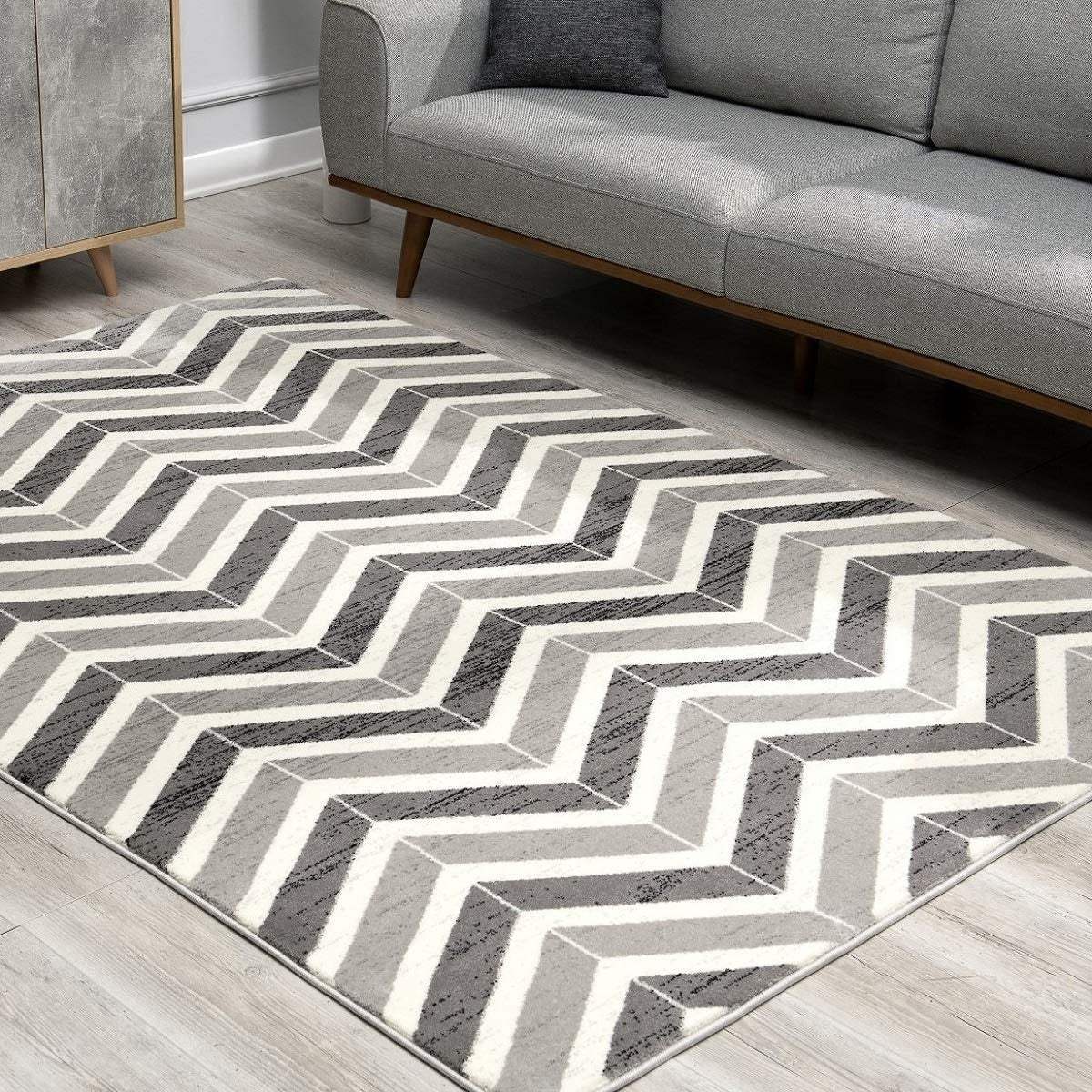 5' X 8' Gray Chevron Dhurrie Area Rug - Image 6