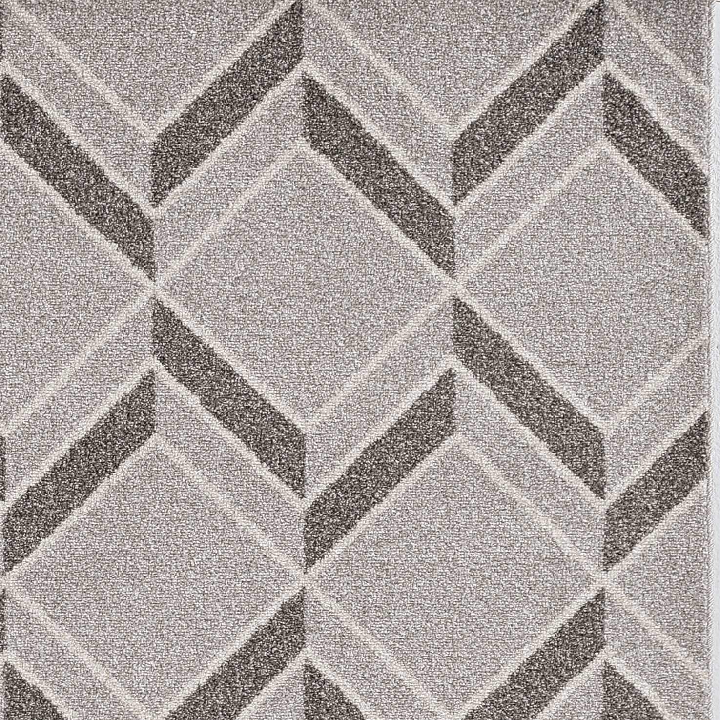 5' X 8' Gray Geometric Indoor Outdoor Area Rug - Image 4