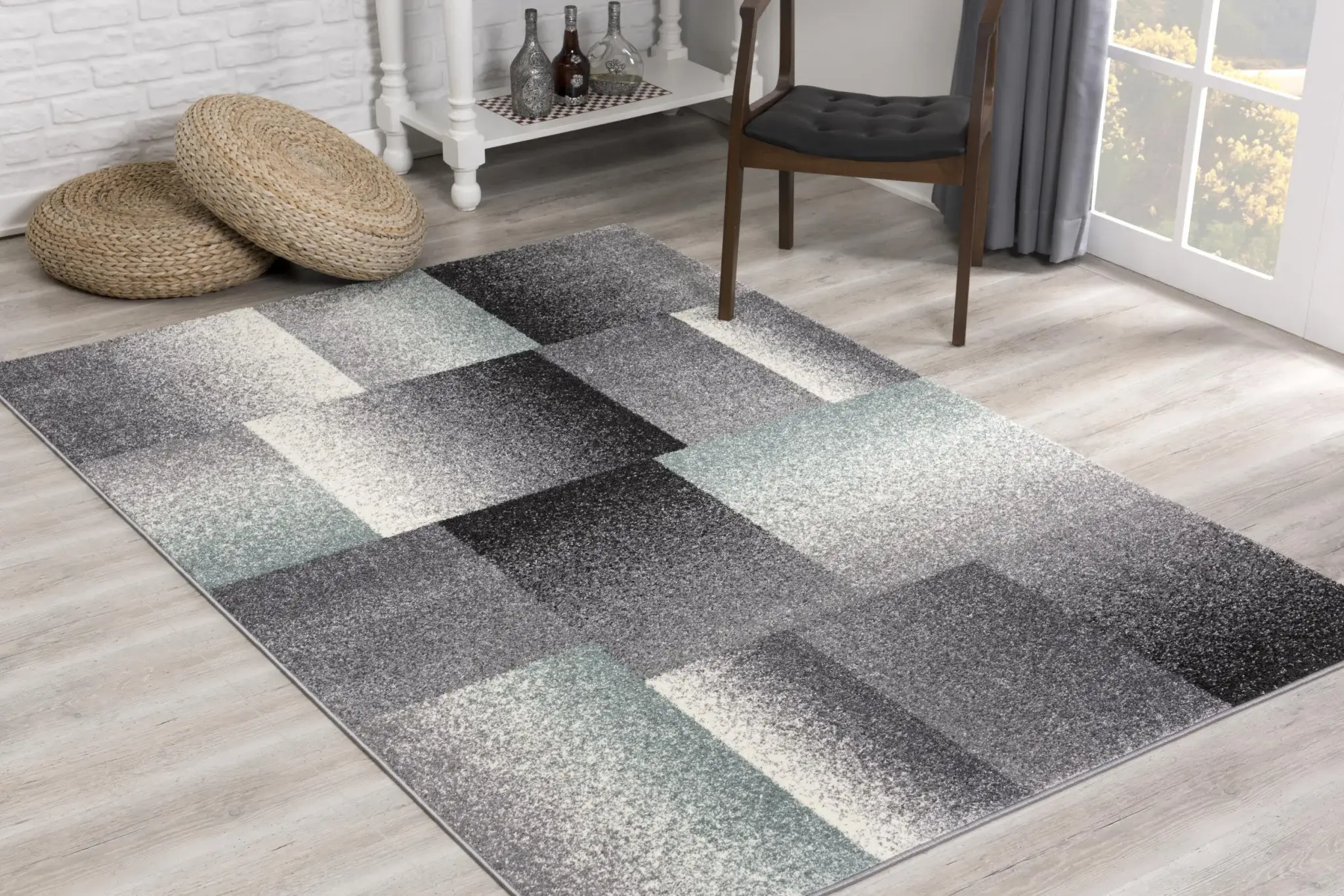5' X 8' Gray Modern Geometric Area Rug - Image 5