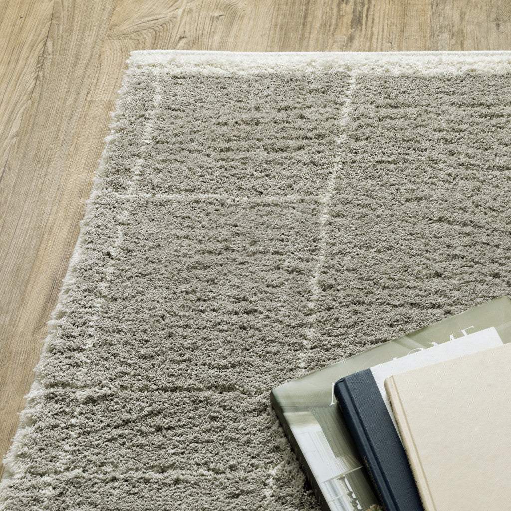 5' X 8' Grey And Ivory Geometric Shag Power Loom Stain Resistant Area Rug - Image 7