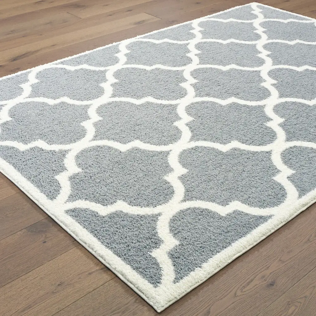 5' X 8' Grey And Ivory Geometric Shag Power Loom Stain Resistant Area Rug - Image 5