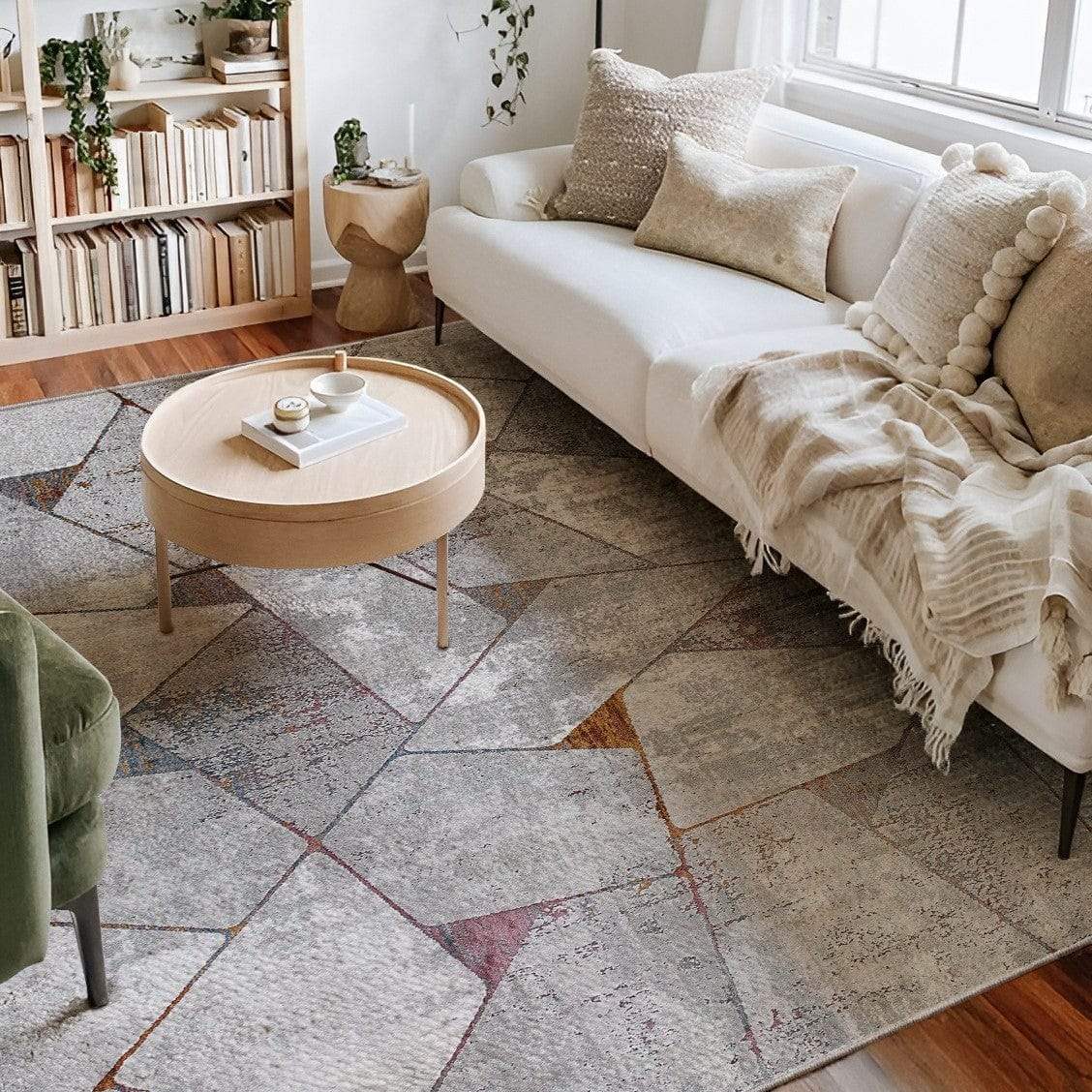 5' X 8' Grey Geometric Area Rug - Image 5