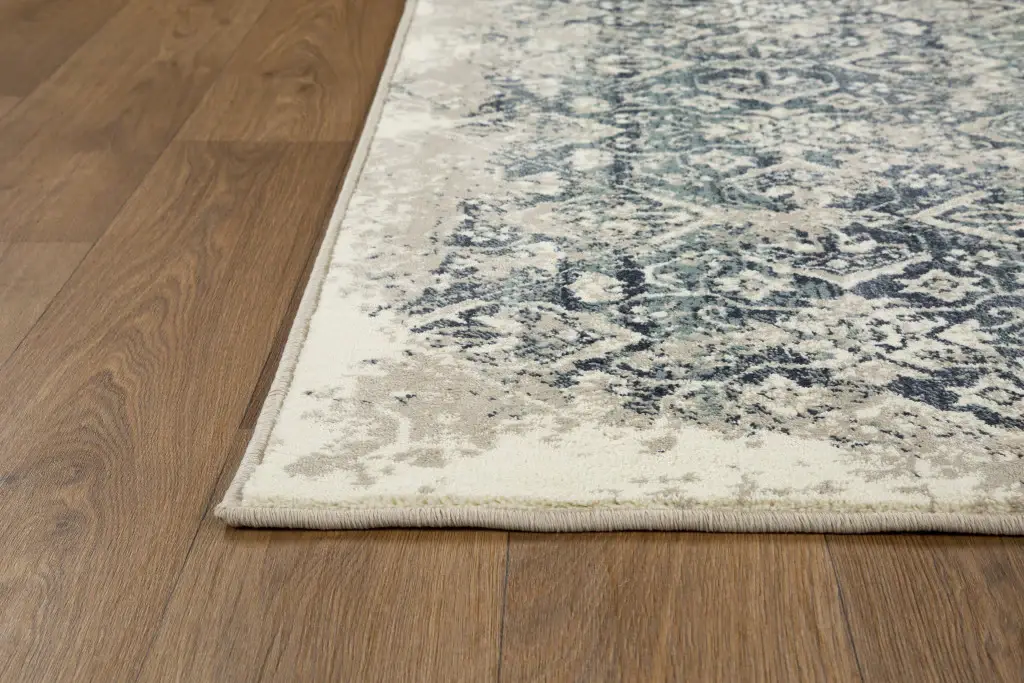5' X 8' Ivory and Blue Oriental Area Rug - Image 2