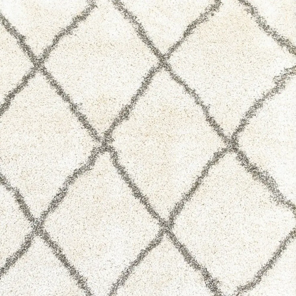 5' X 8' Ivory And Gray Geometric Lattice Area Rug - Image 2