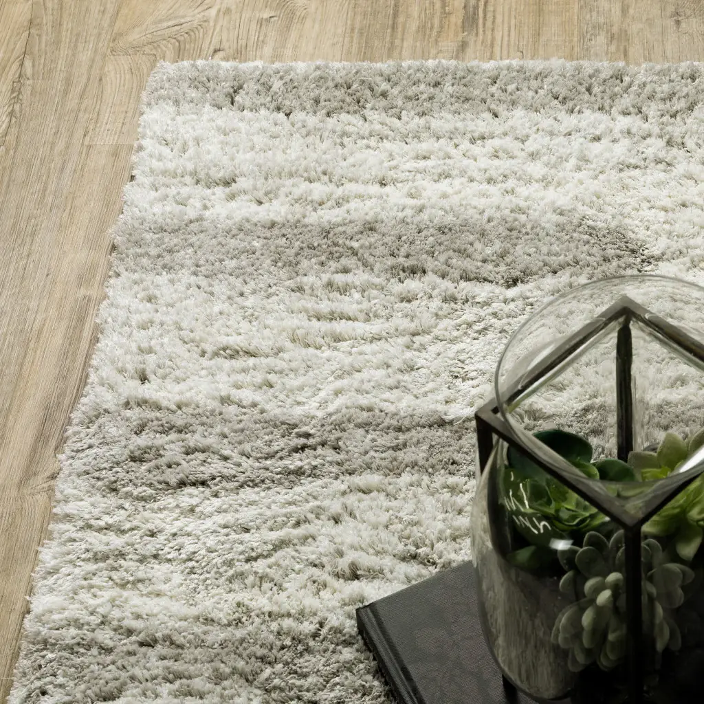 5' X 8' Ivory And Grey Geometric Shag Power Loom Stain Resistant Area Rug - Image 6