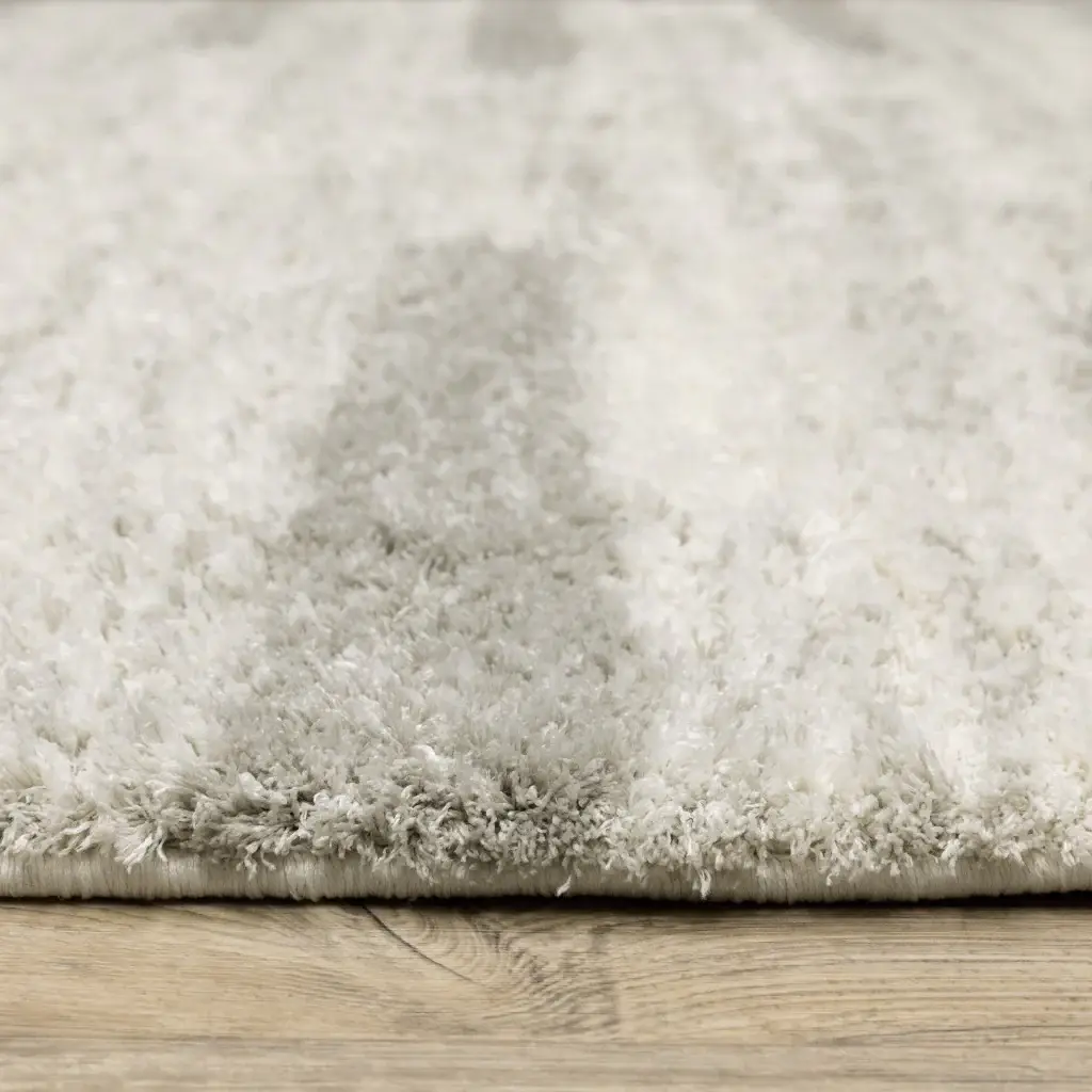 5' X 8' Ivory And Grey Geometric Shag Power Loom Stain Resistant Area Rug - Image 7