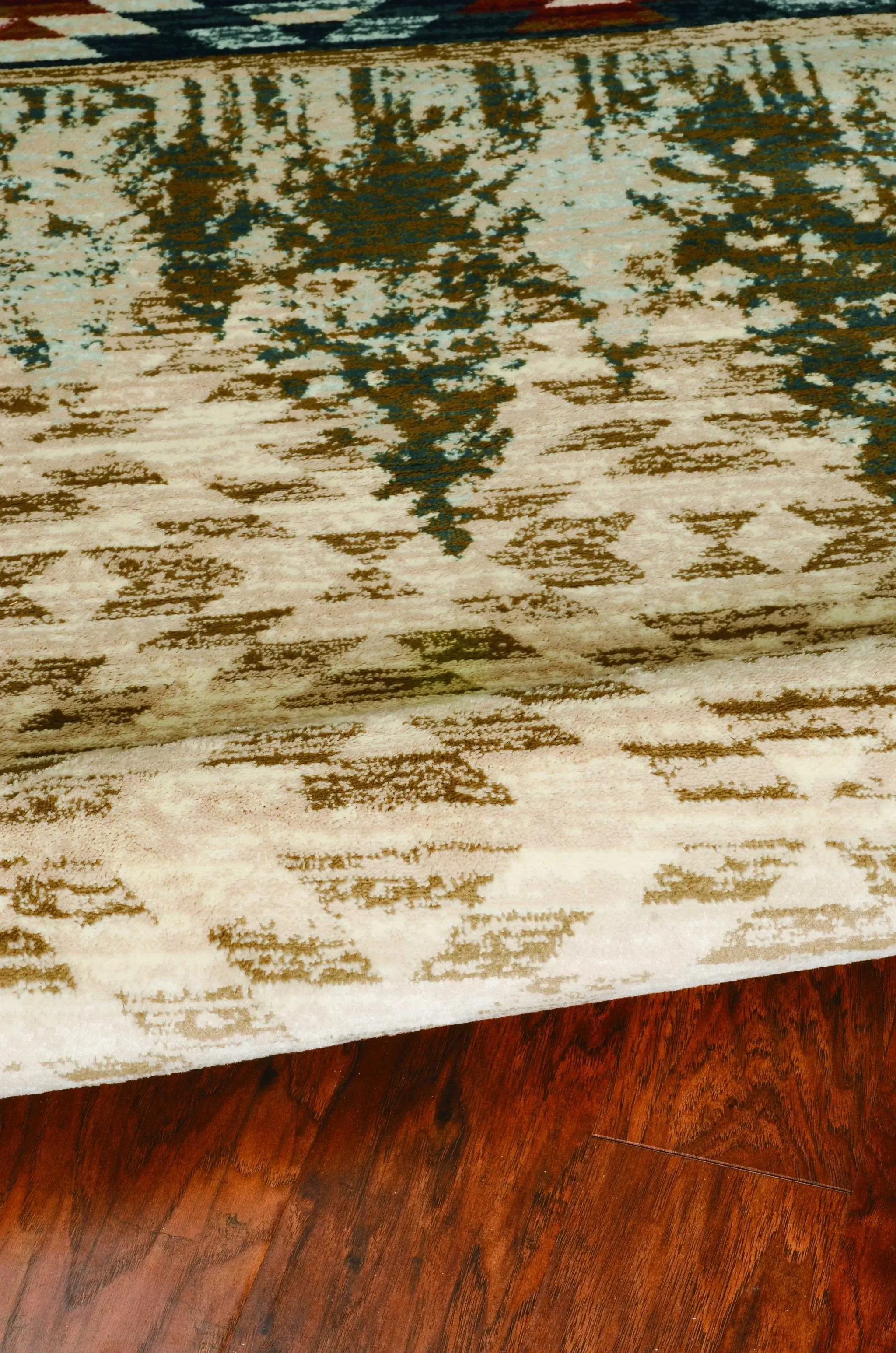 5' X 8' Ivory Machine Woven Pinegrove Lodge Indoor Area Rug - Image 2