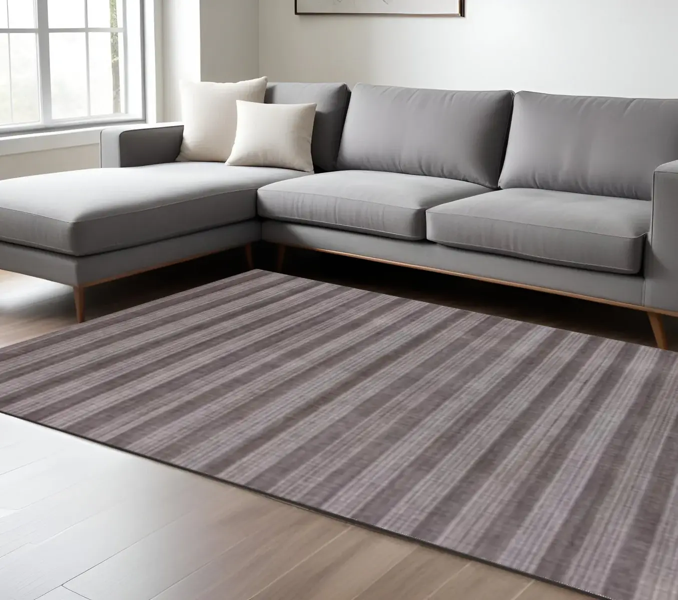 5' X 8' Rust And White Hand Loomed Area Rug