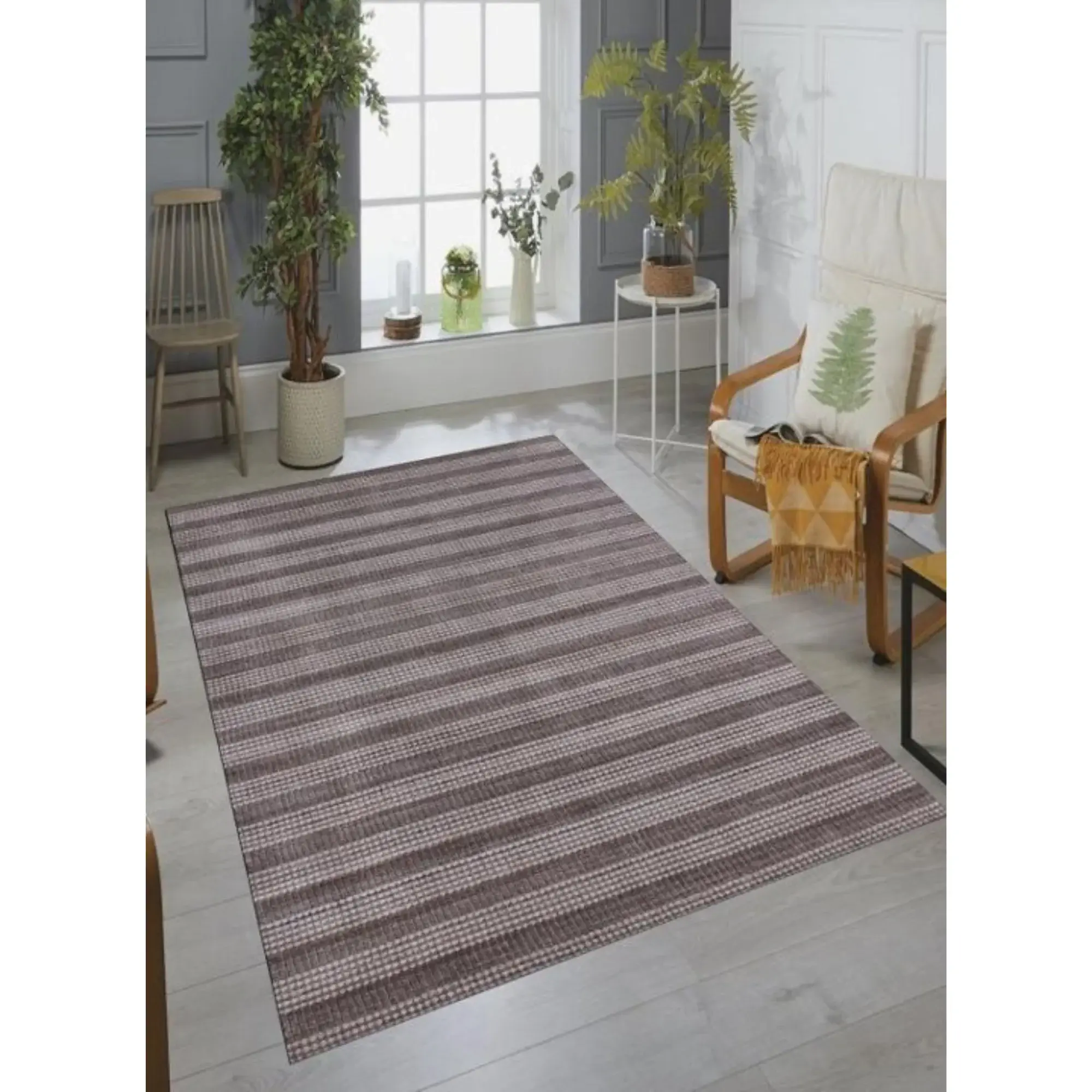 5' X 8' Rust And White Hand Loomed Area Rug - Image 4