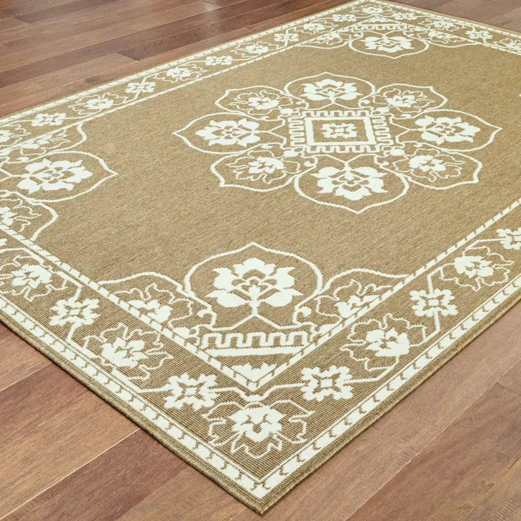 5' X 8' Tan Oriental Stain Resistant Indoor Outdoor Area Rug - Image 4