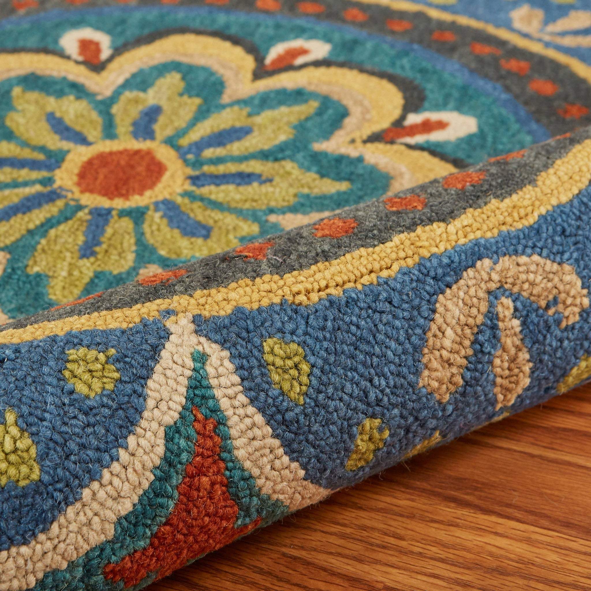 6' Blue Round Wool Geometric Hand Tufted Area Rug - Image 5