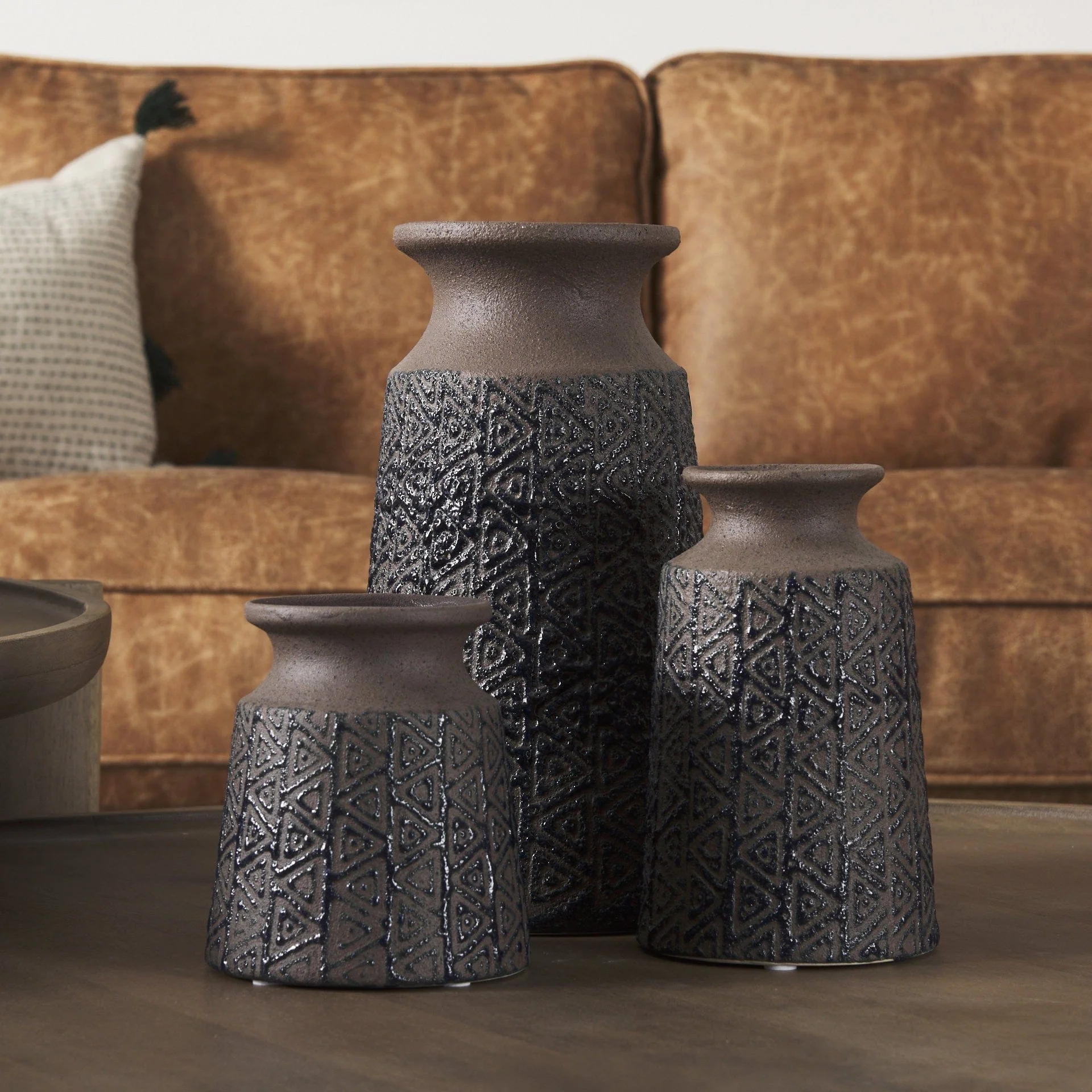 6" Brown and Blue Tribal Ceramic Vase - Image 8