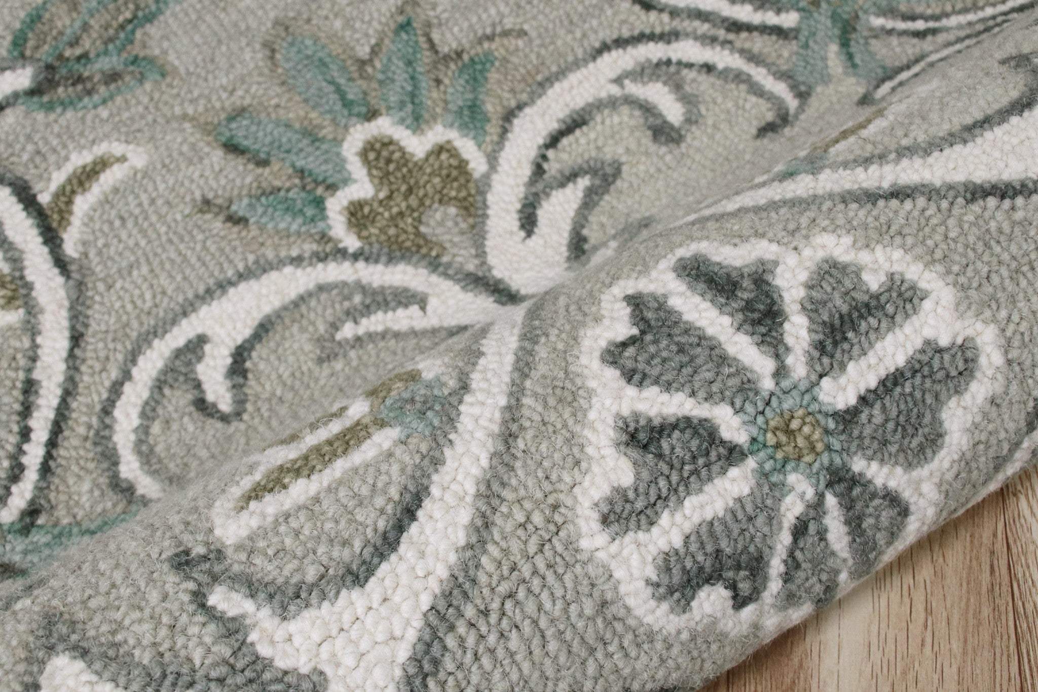6' Round Gray and White Filigree Area Rug - Image 9