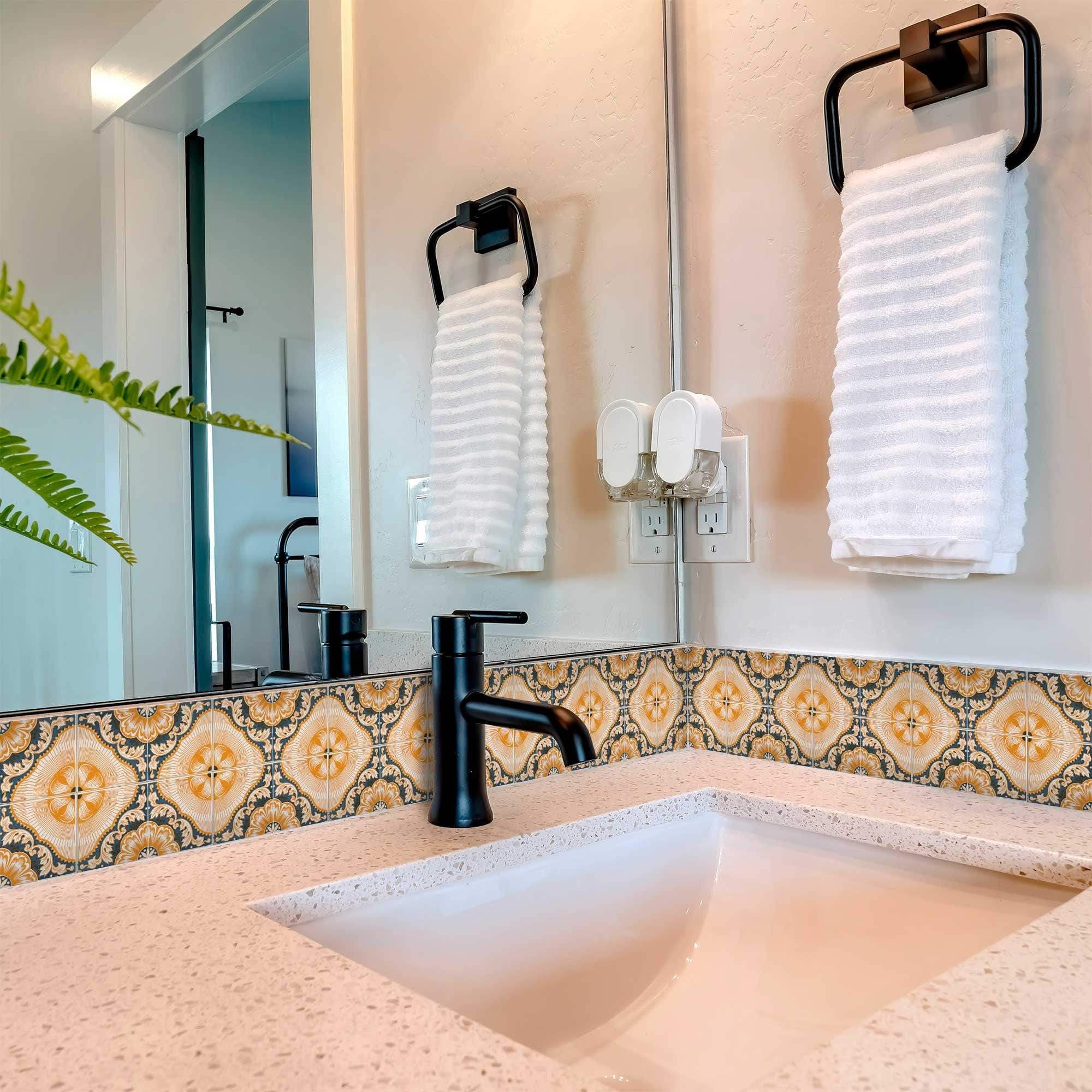 6" X 6" Golden Deco Peel And Stick Removable Tiles - Image 6