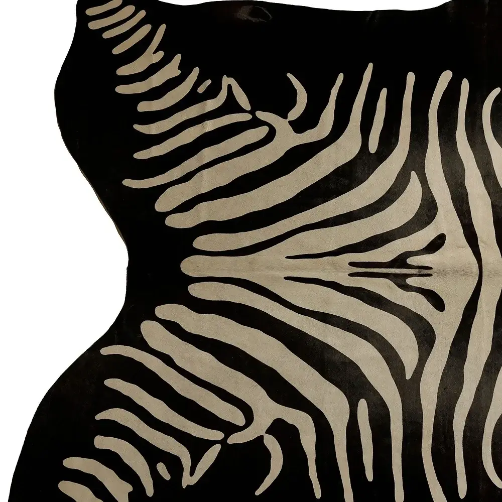 6' X 7' Off White And Black Zebra Print Genuine Cowhide Area Rug - Image 4