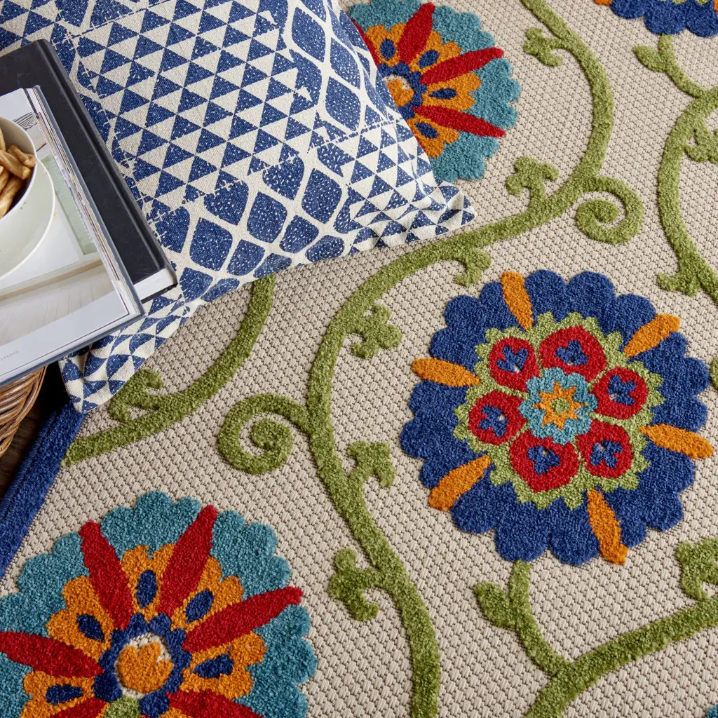 6' X 9' Ivory And Blue Floral Indoor Outdoor Area Rug - Image 7