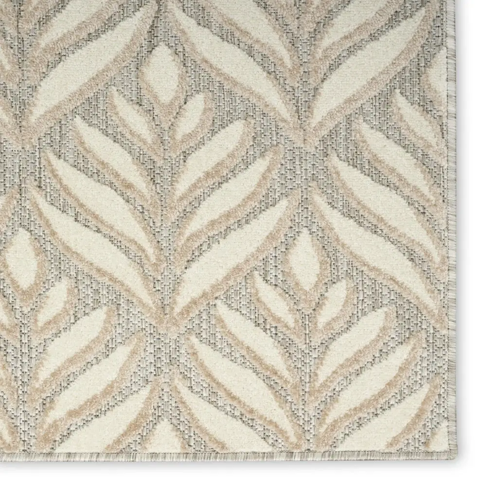 6' X 9' Ivory And Grey Floral Stain Resistant Non Skid Area Rug - Image 3