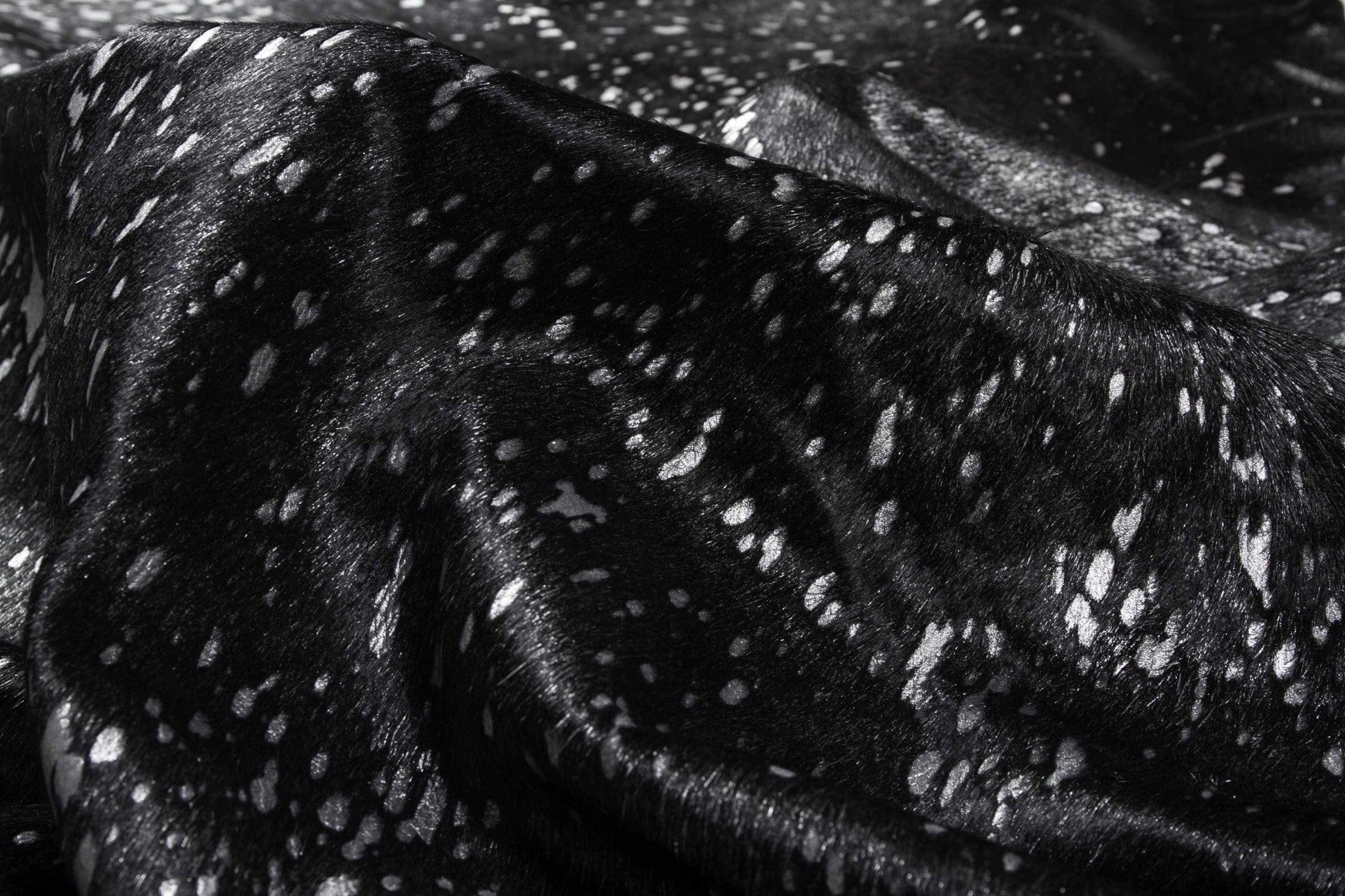 60" X 84" Black And Silver Cowhide - Area Rug - Image 6