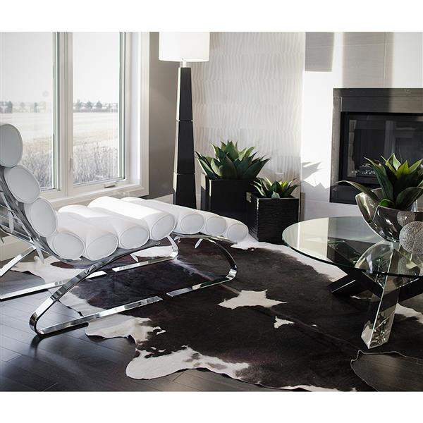 60" X 84" Chocolate And White Cowhide - Area Rug - Image 8