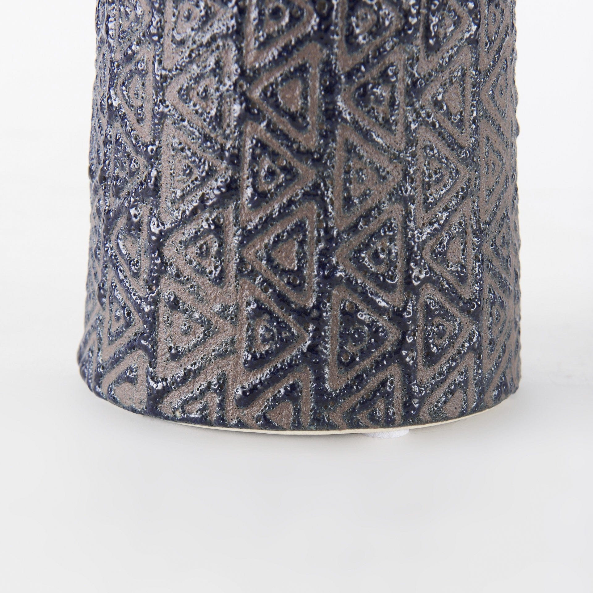 7" Brown and Blue Tribal Ceramic Vase - Image 6