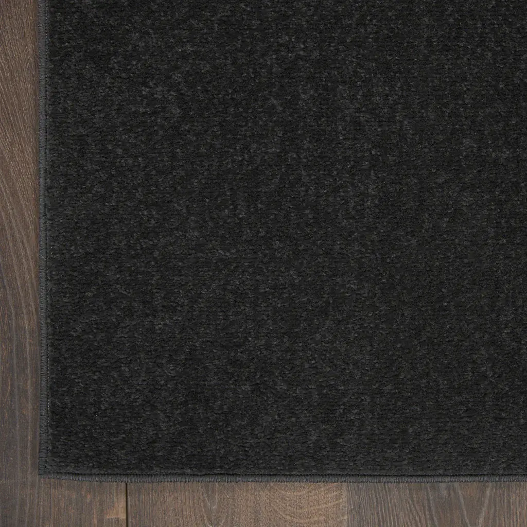 7' X 10' Black Stain Resistant Indoor Outdoor Area Rug - Image 9