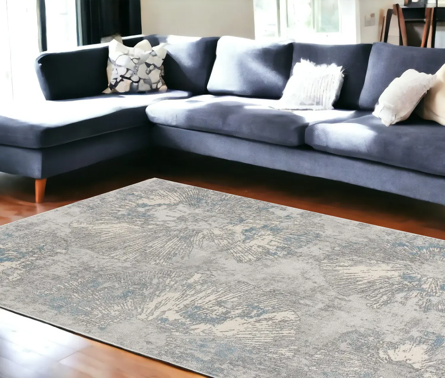 7' X 10' Blue Abstract Circular Motifs Area Rug