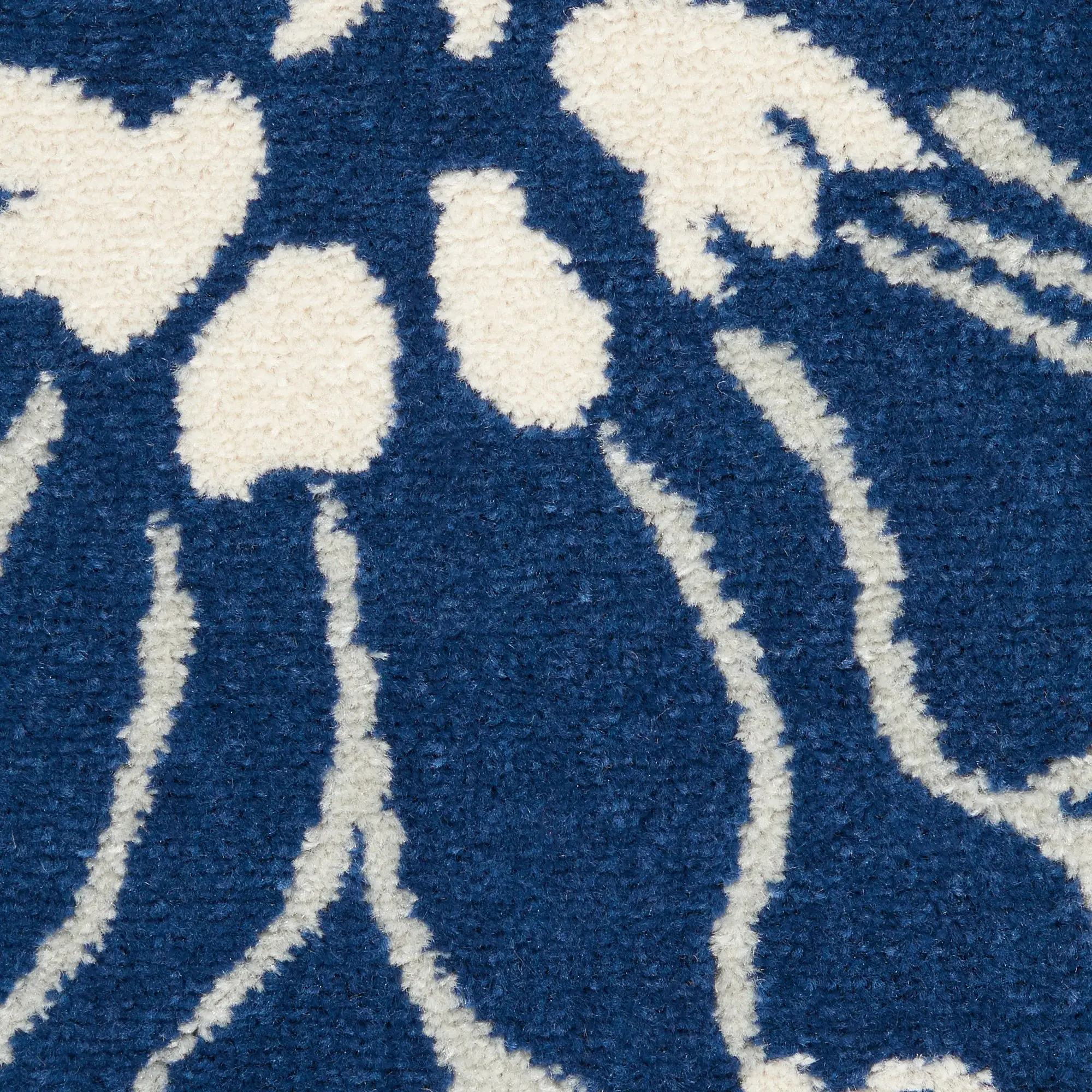 7' X 10' Blue And Ivory Floral Power Loom Area Rug - Image 3