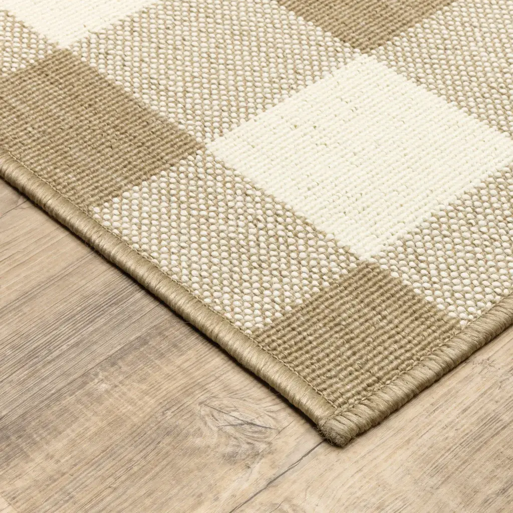 7' X 10' Gray and Ivory Geometric Stain Resistant Indoor Outdoor Area Rug - Image 4