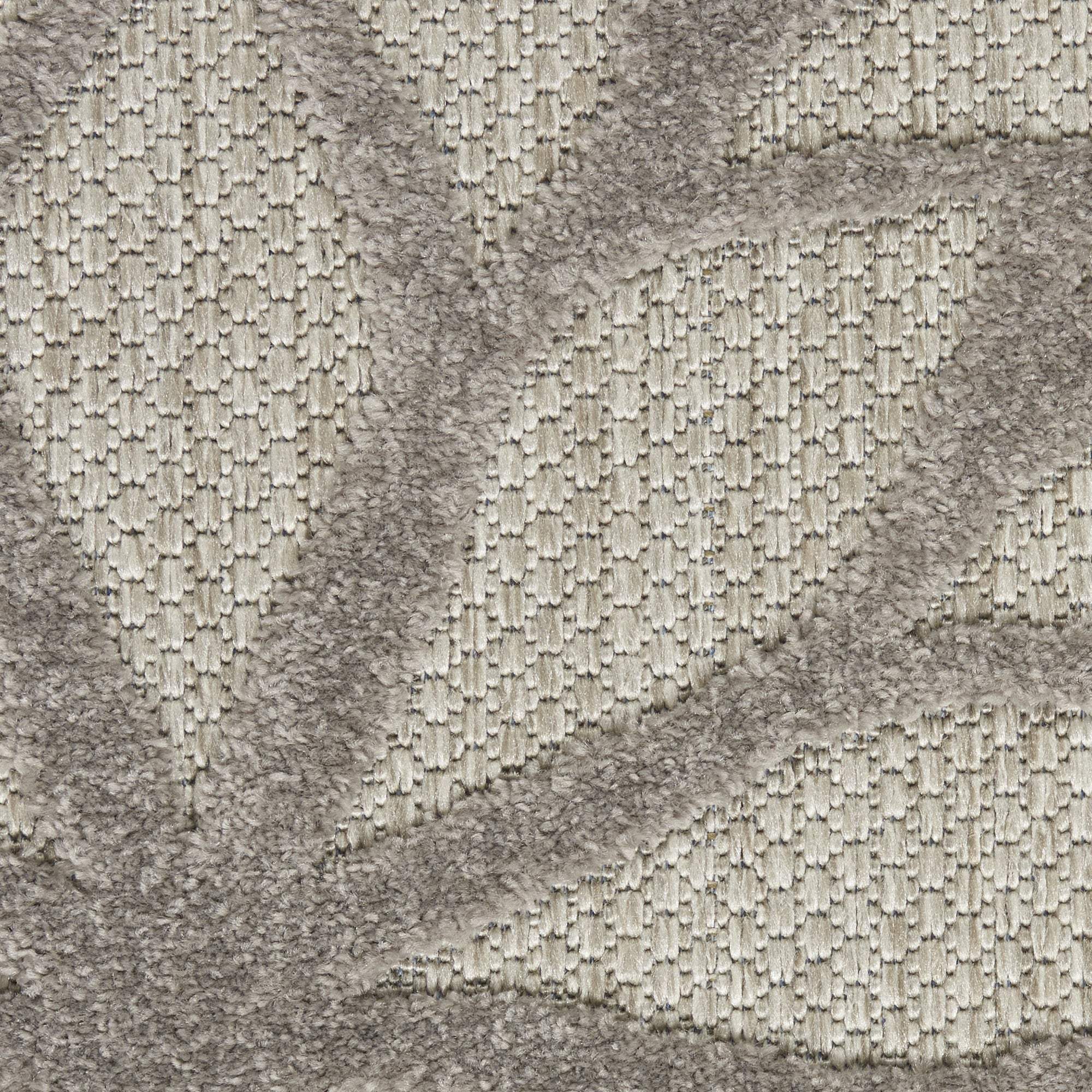 7' X 10' Gray Floral Indoor Outdoor Area Rug - Image 7