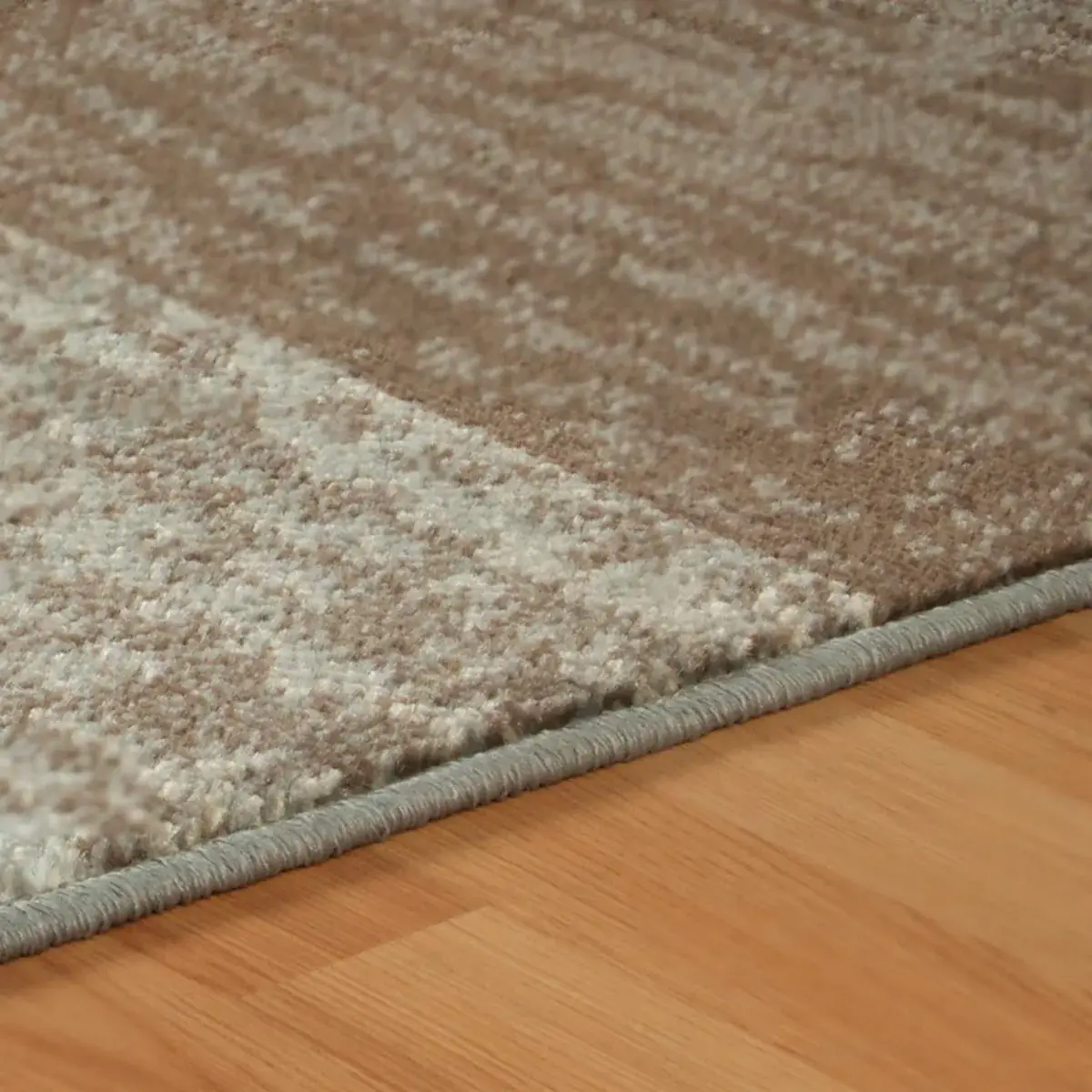 8' X 10' Light Blue And Ivory Patchwork Power Loom Stain Resistant Area Rug - Image 4