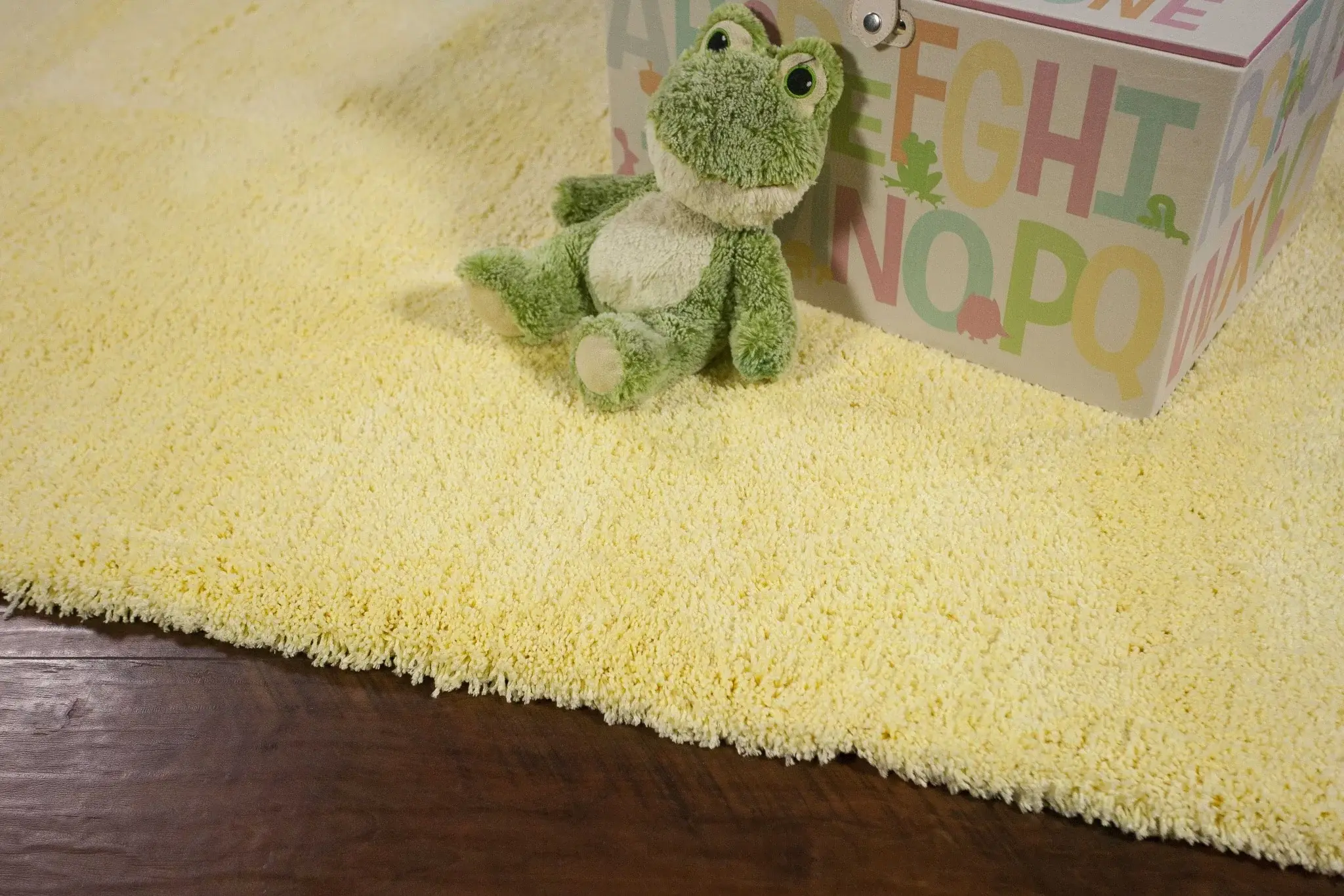 8' X 10' Polyester Canary Yellow Area Rug - Image 2