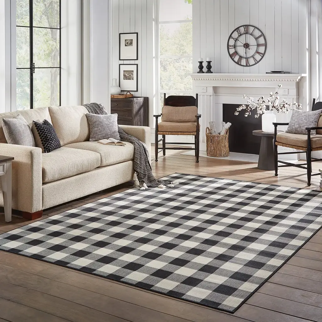 8' X 11' Black and Ivory Indoor Outdoor Area Rug - Image 8