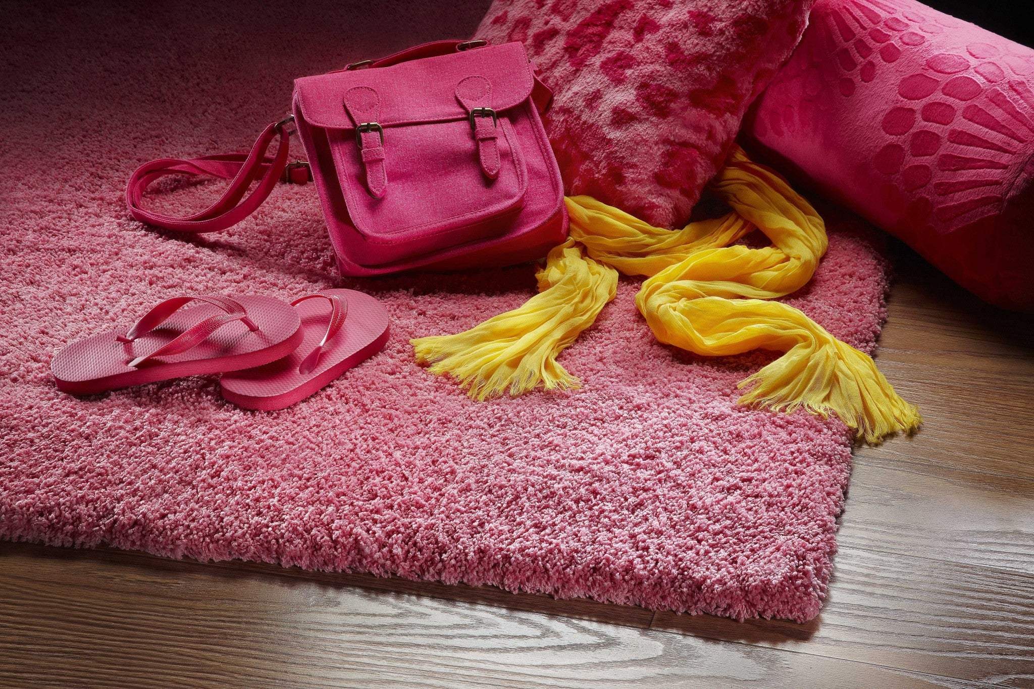 8' X 11'  Bright Hot Pink Shag Area Rug - Image 5