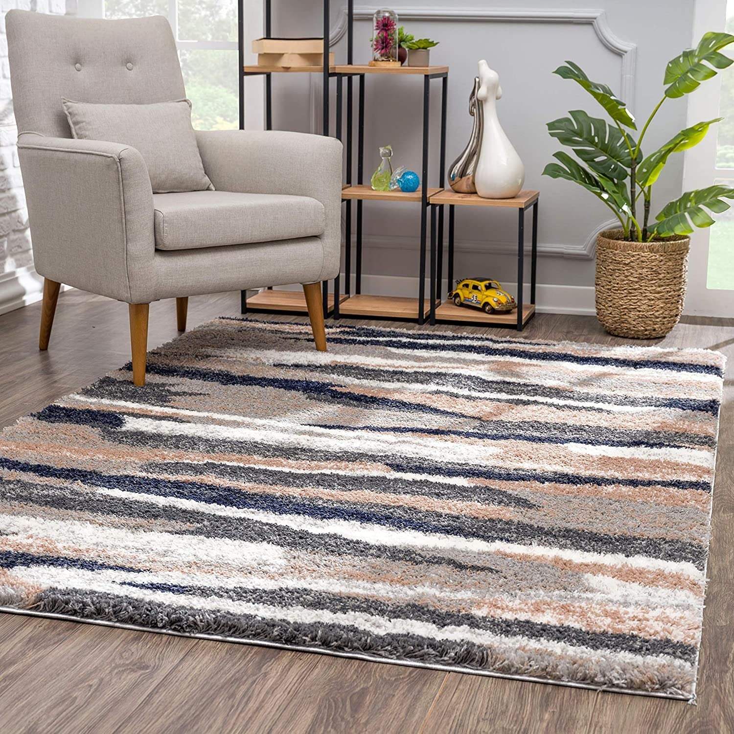 8' X 11' Gray And Black Strokes Area Rug - Image 6