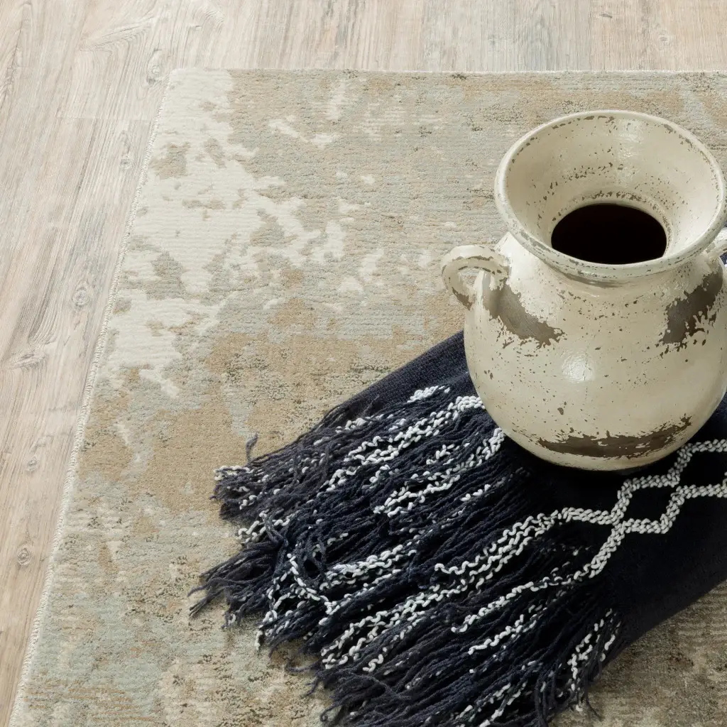 8' X 11' Gray and Ivory Abstract Power Loom Area Rug - Image 7