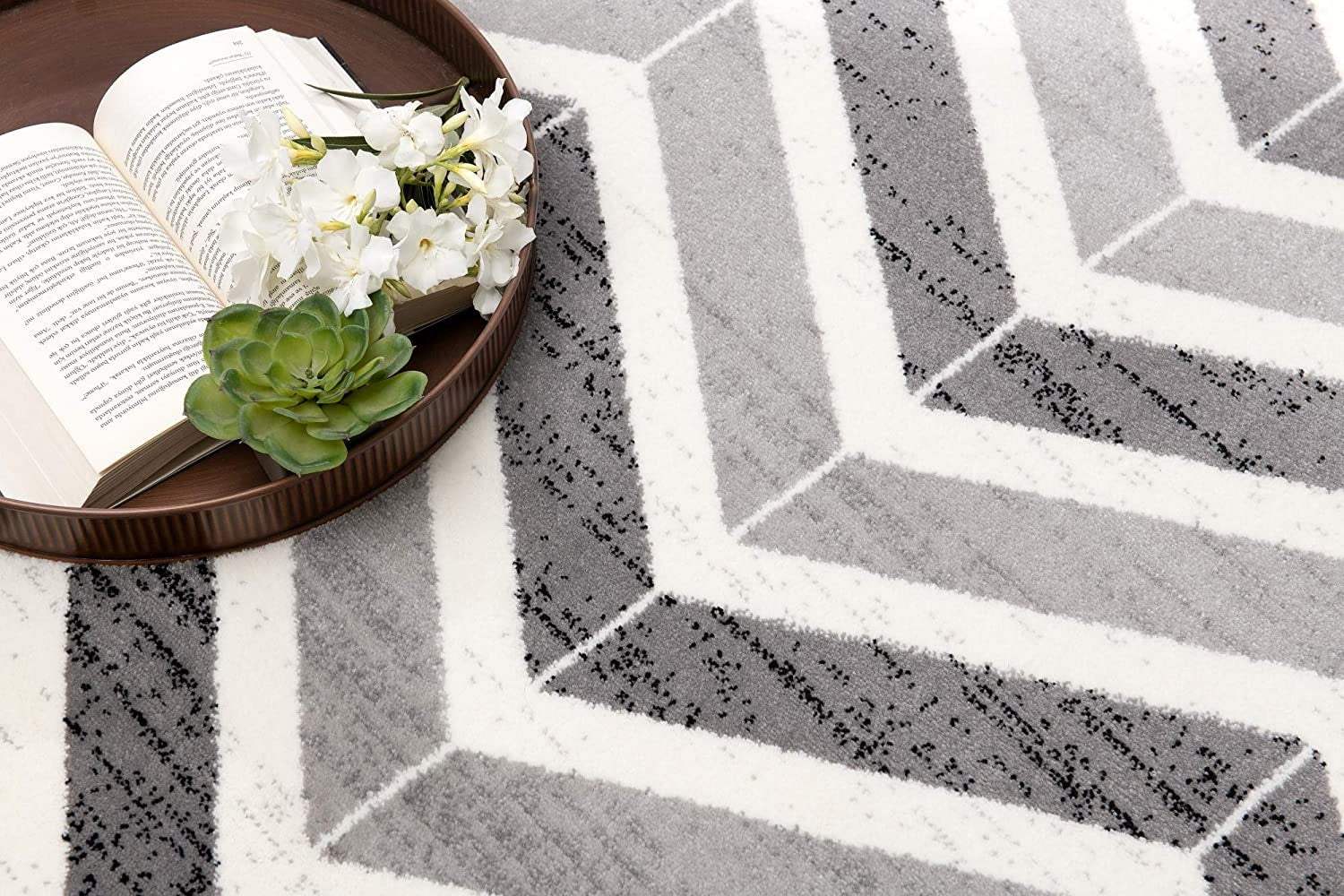 8' X 11' Gray Chevron Dhurrie Area Rug - Image 7