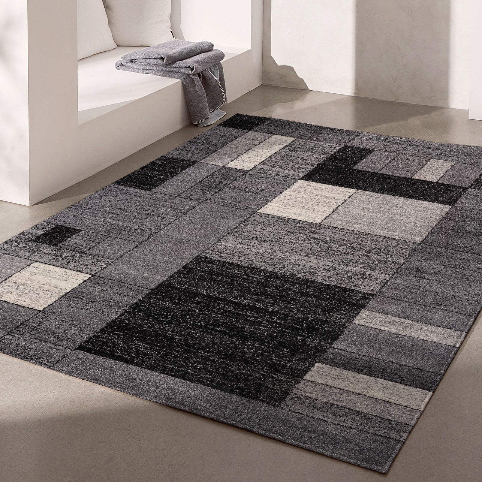 8' X 11' Gray Distressed Geometric Area Rug - Image 3