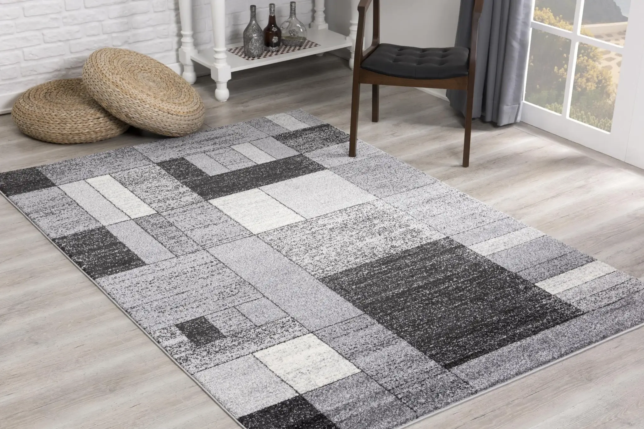 8' X 11' Gray Distressed Geometric Area Rug - Image 6