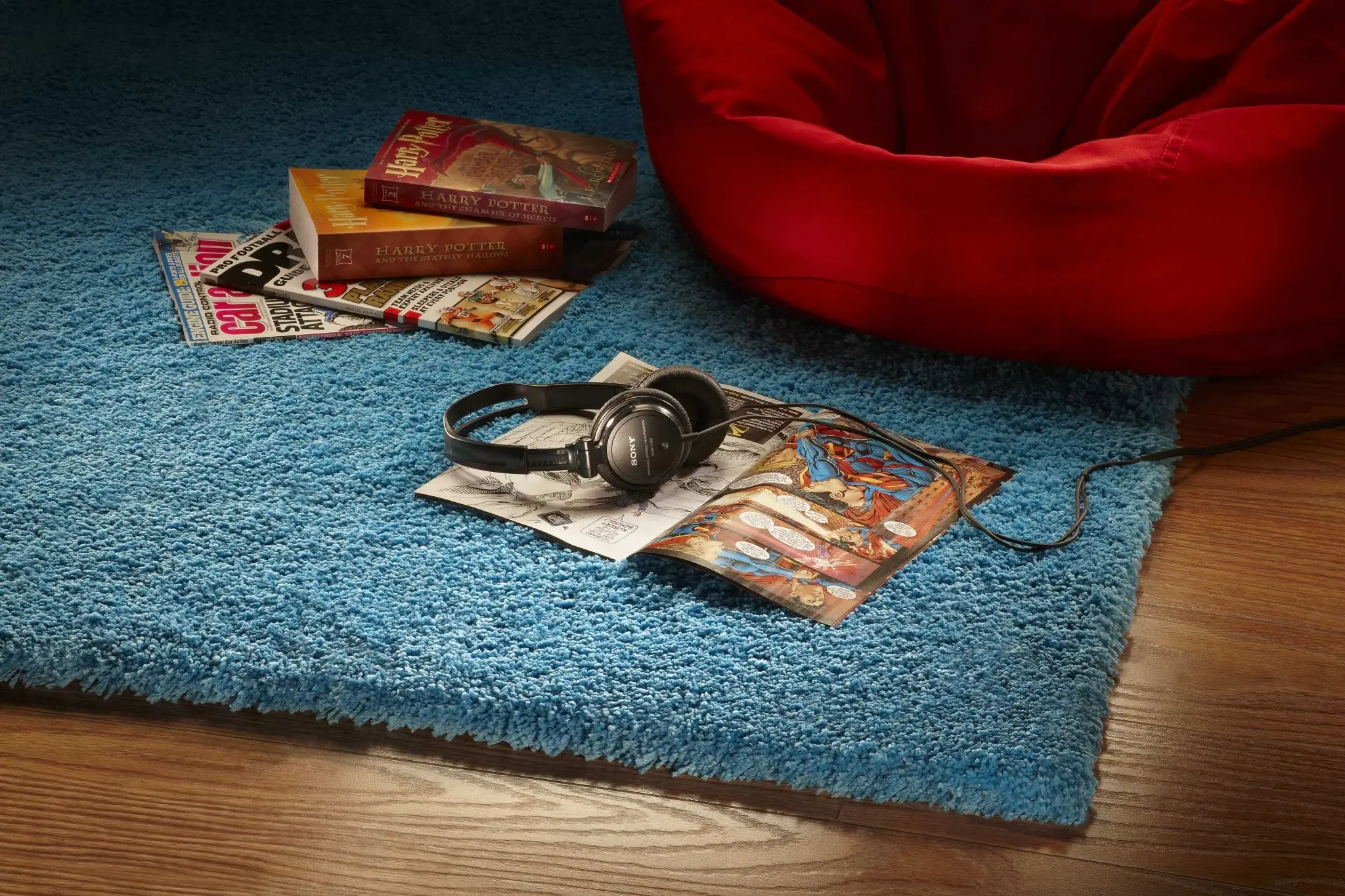 8' X 11' Highlighter Blue Indoor Shag Rug - Image 4