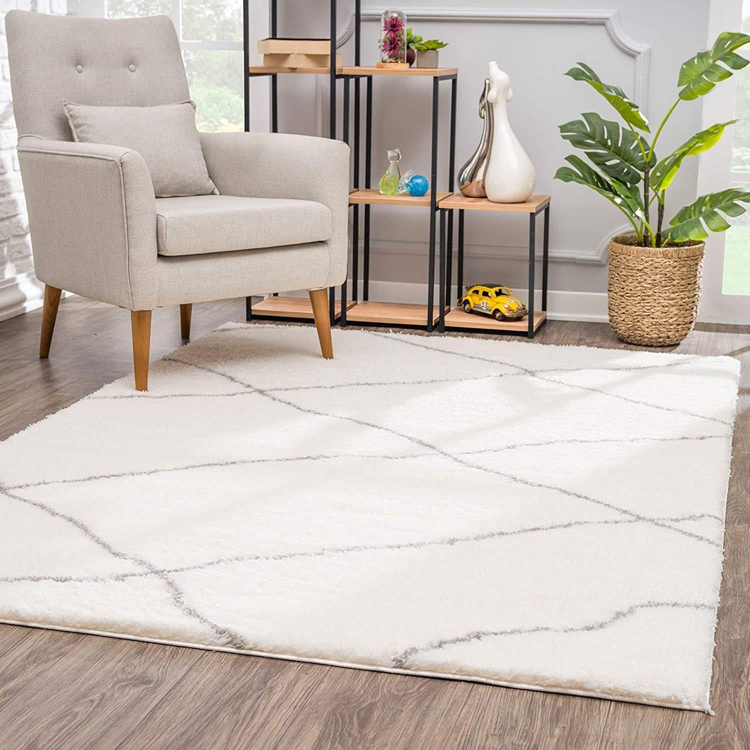 8' X 11' Ivory Modern Uneven Lattice Area Rug - Image 6
