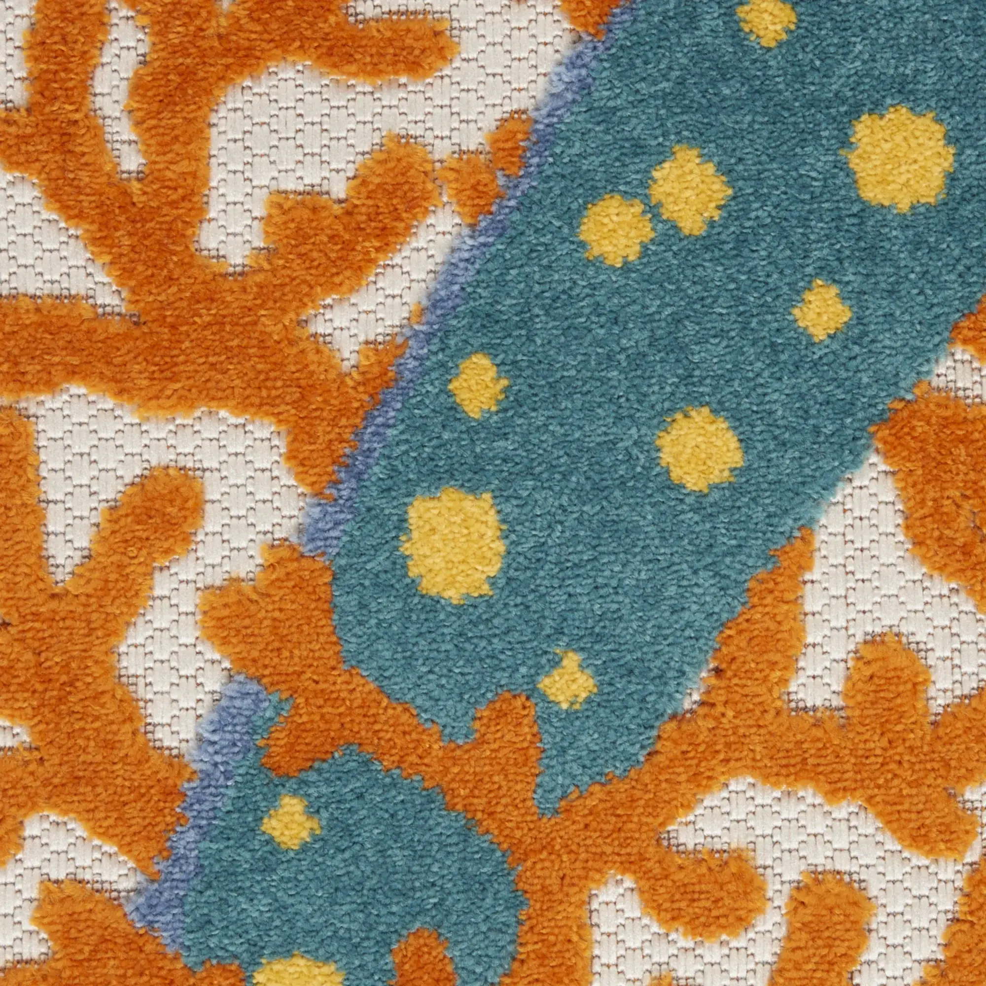 8' X 11' Yellow And Ivory Indoor Outdoor Area Rug - Image 4